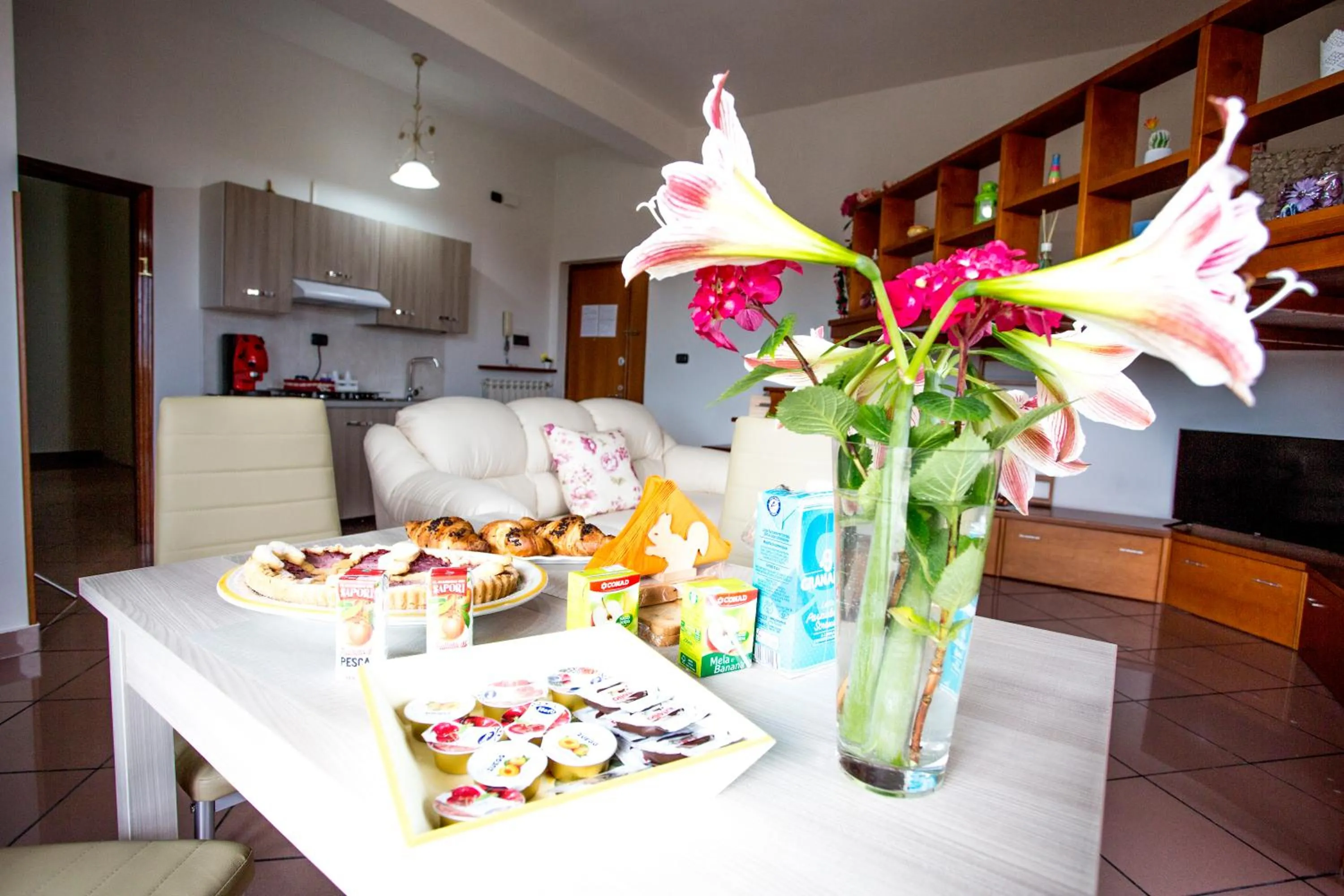 Coffee/tea facilities in B&B L'Aurora CAPUA