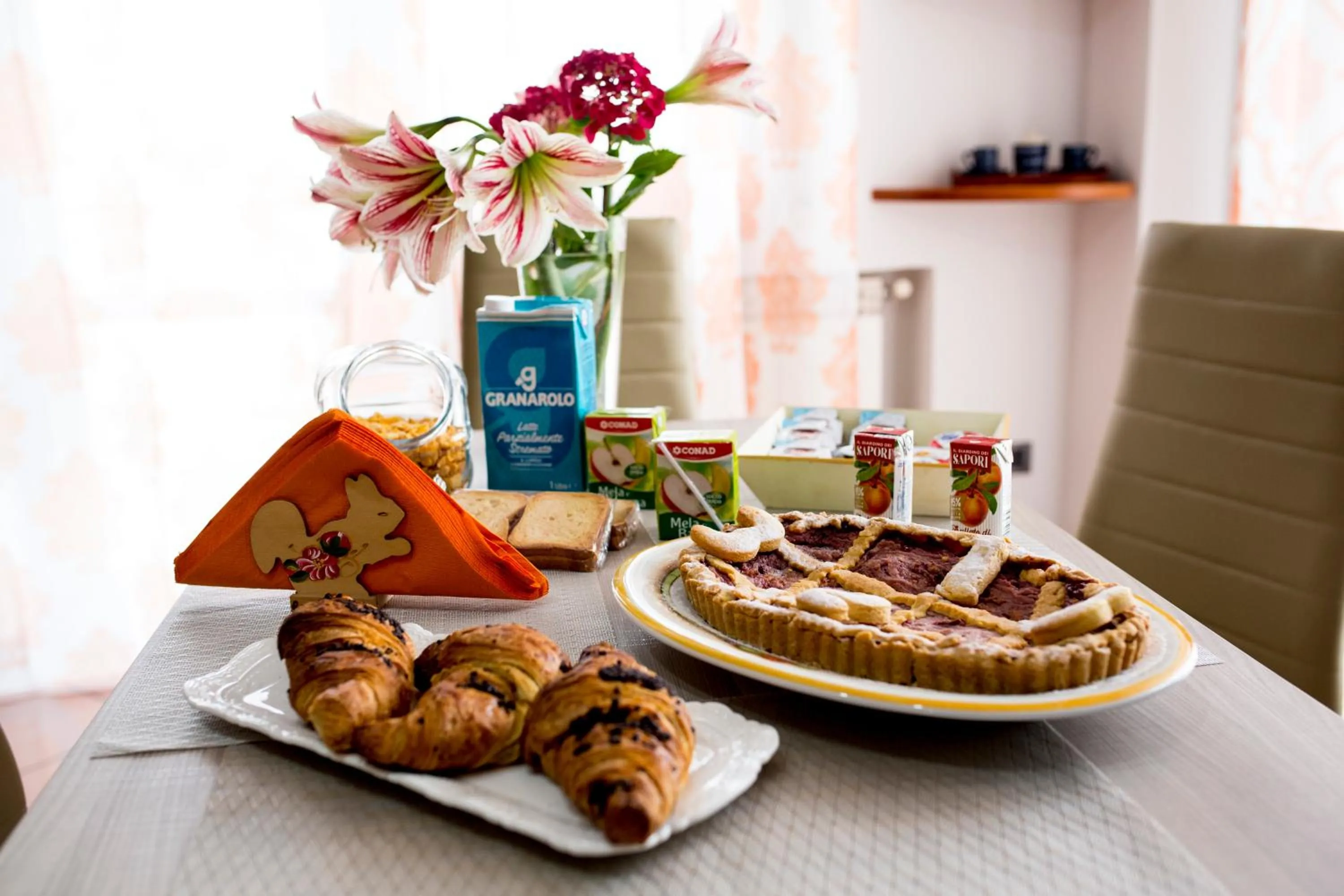 Food and drinks in B&B L'Aurora CAPUA