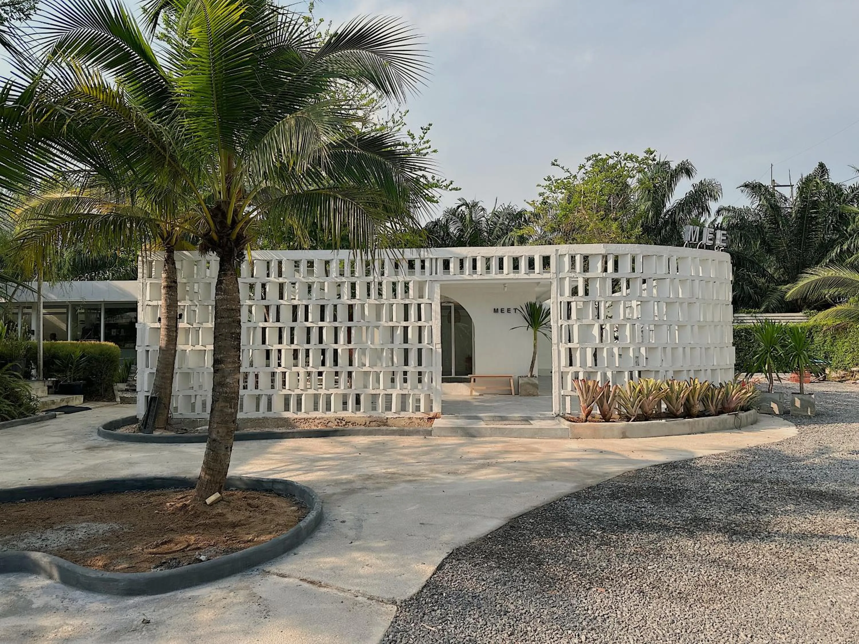 Facade/entrance in MEET Boutique Resort