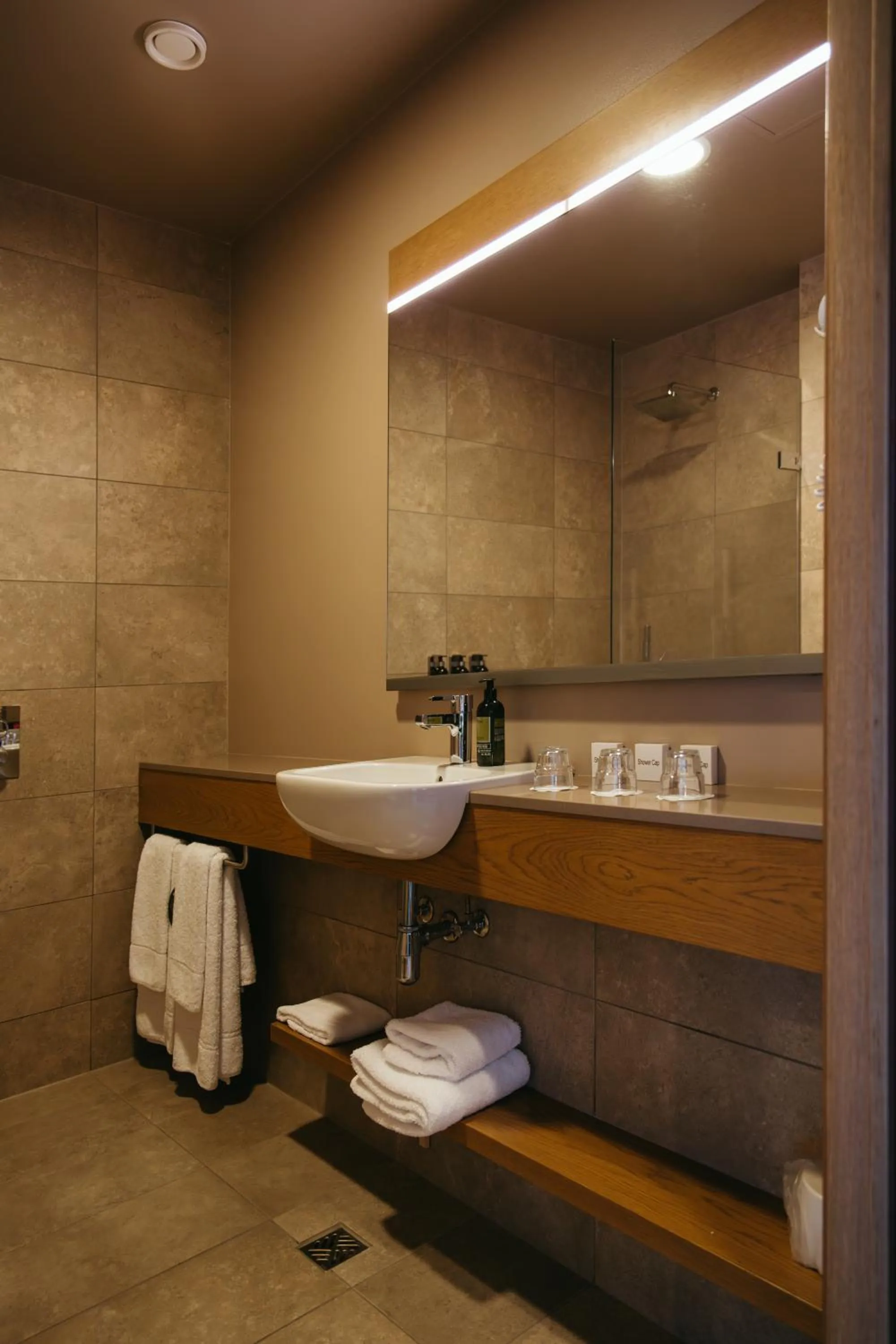 Shower in Hotel Vík í Mýrdal