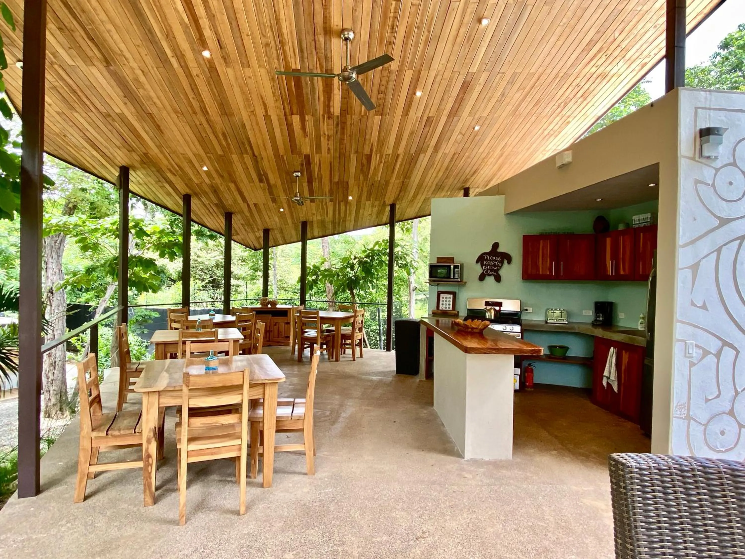 Kitchen or kitchenette in Villas Kalei