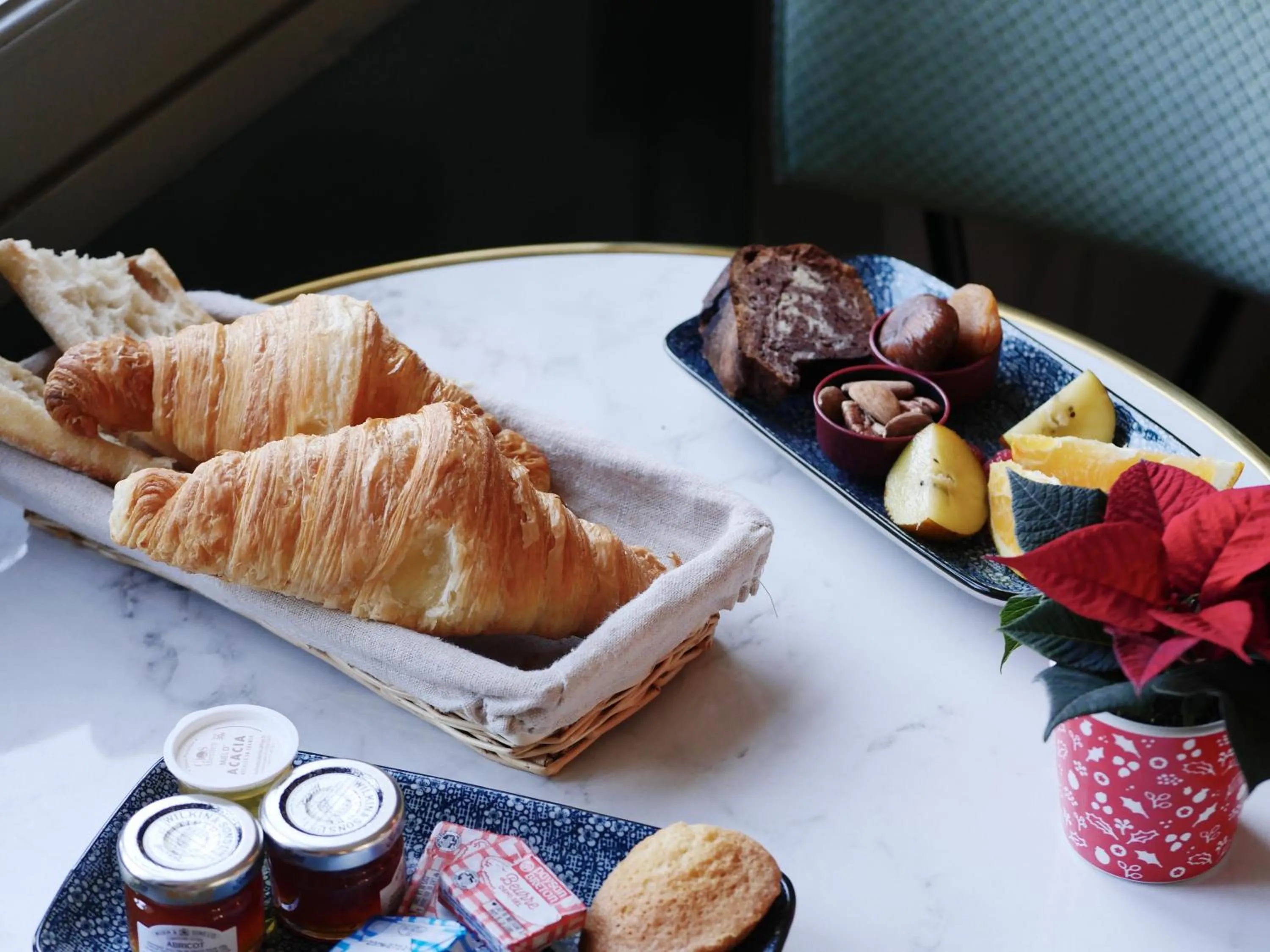 Breakfast in Hotel des Iris