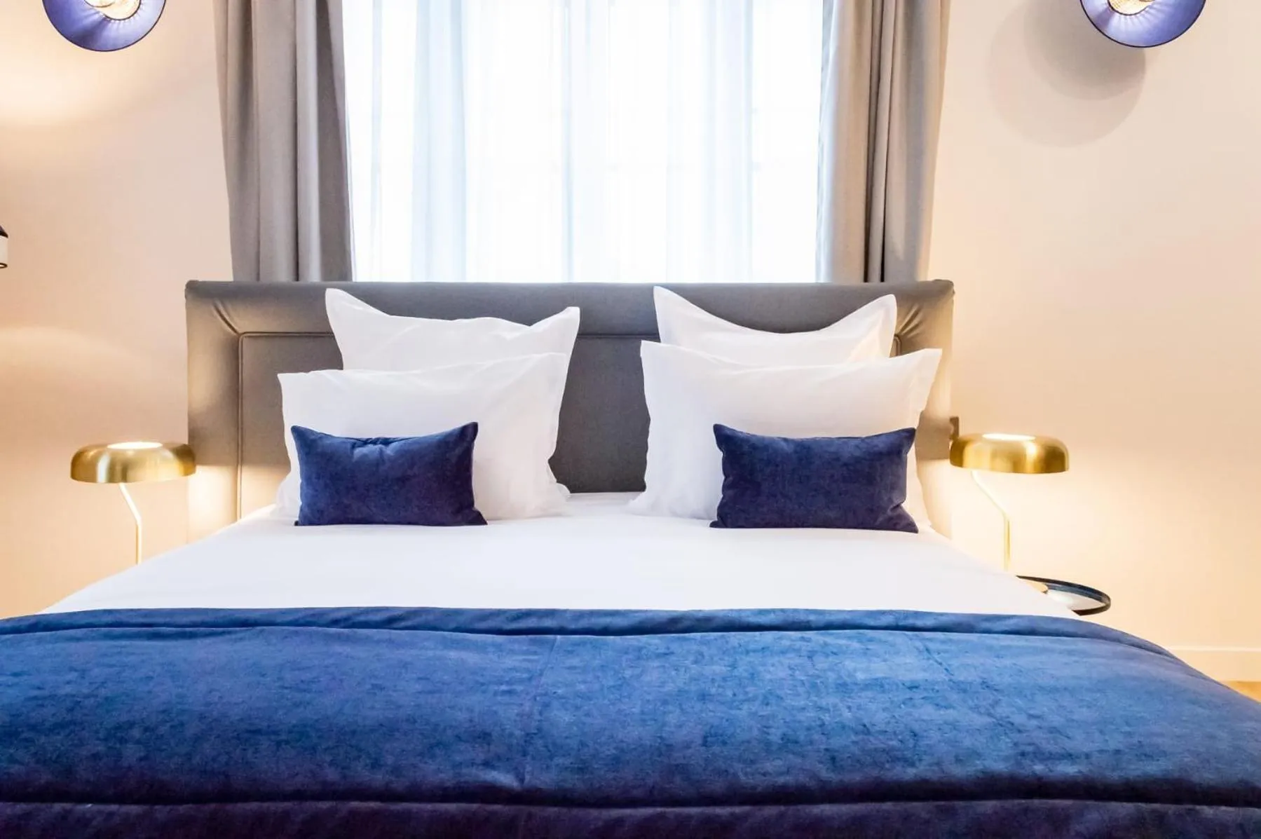 Bed in Hotel des Iris