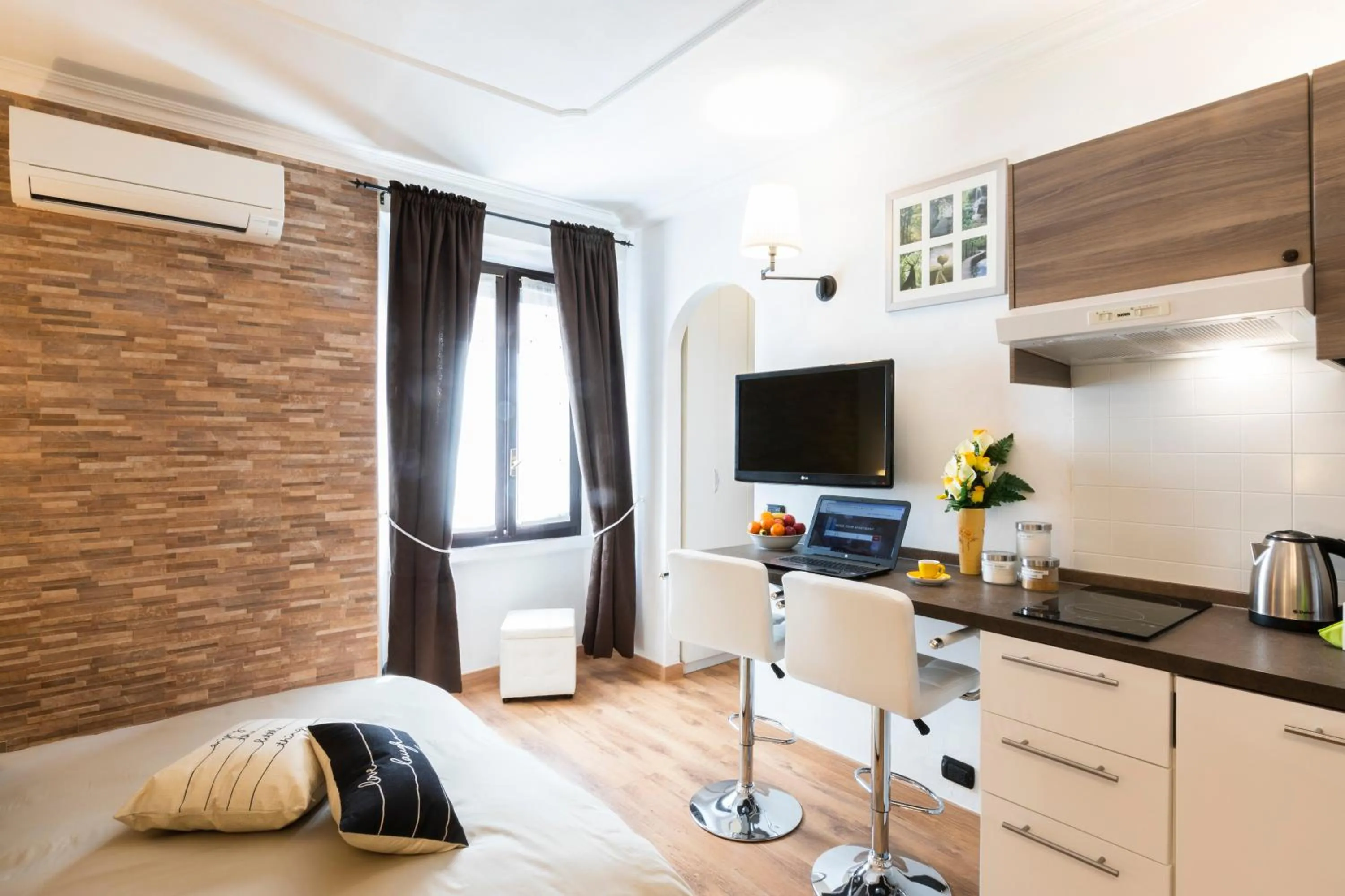 Bed in Smart Apartment - Milan Downtown