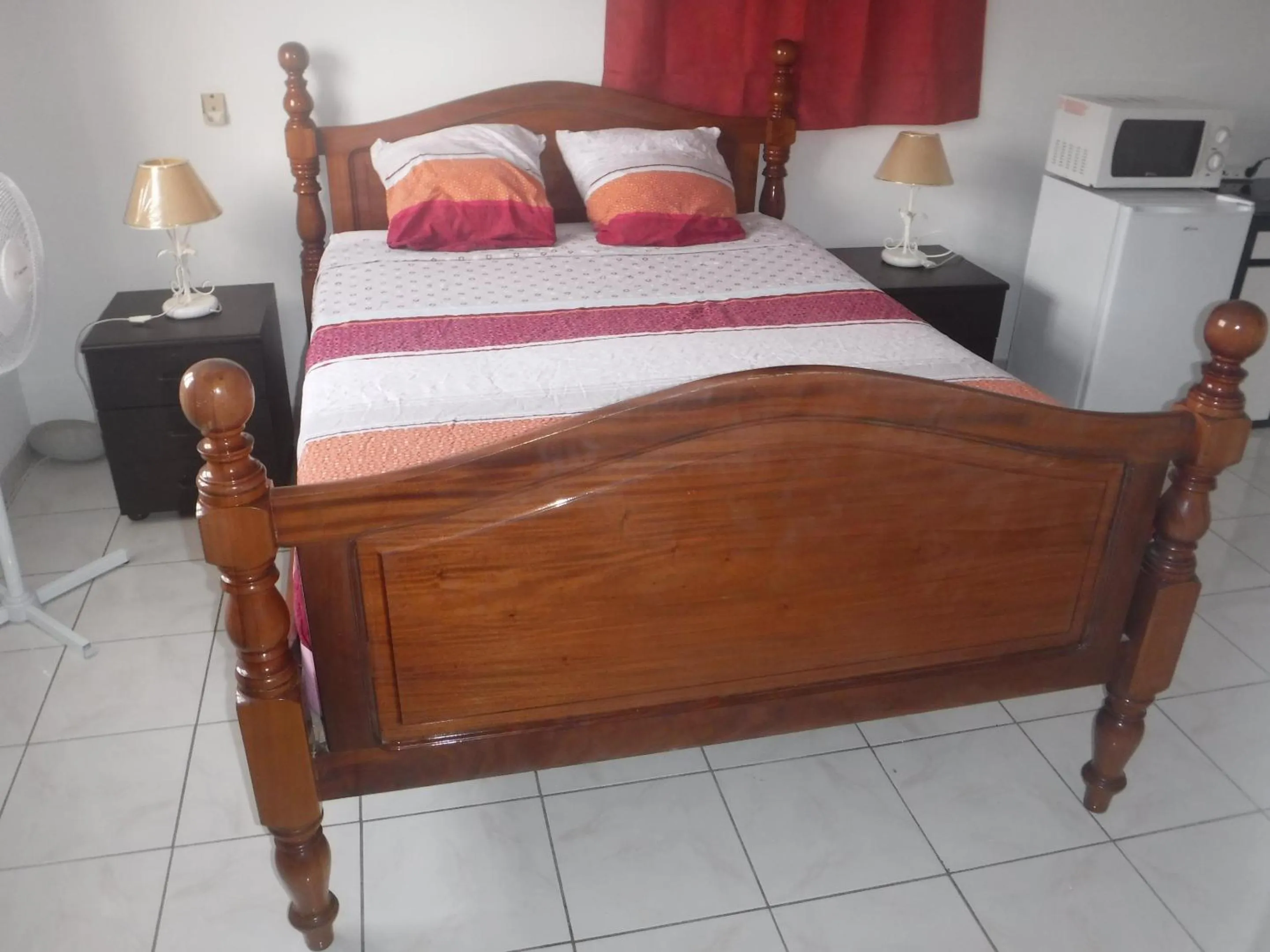 Bedroom, Bed in MANIKOU