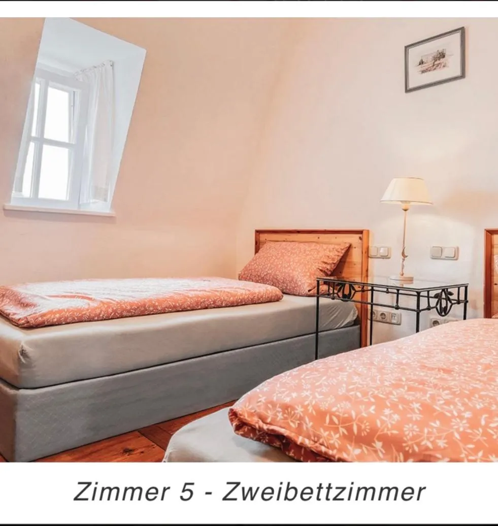 Bed in Hotel Weinstube am Markt