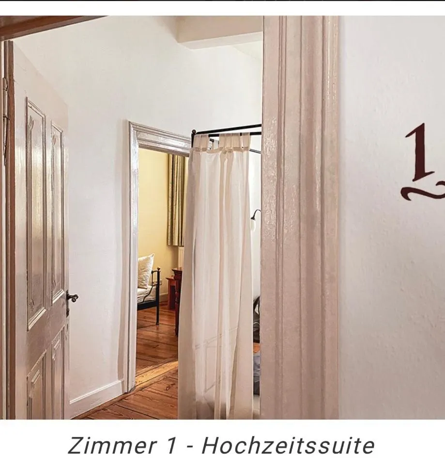 Hotel Weinstube am Markt