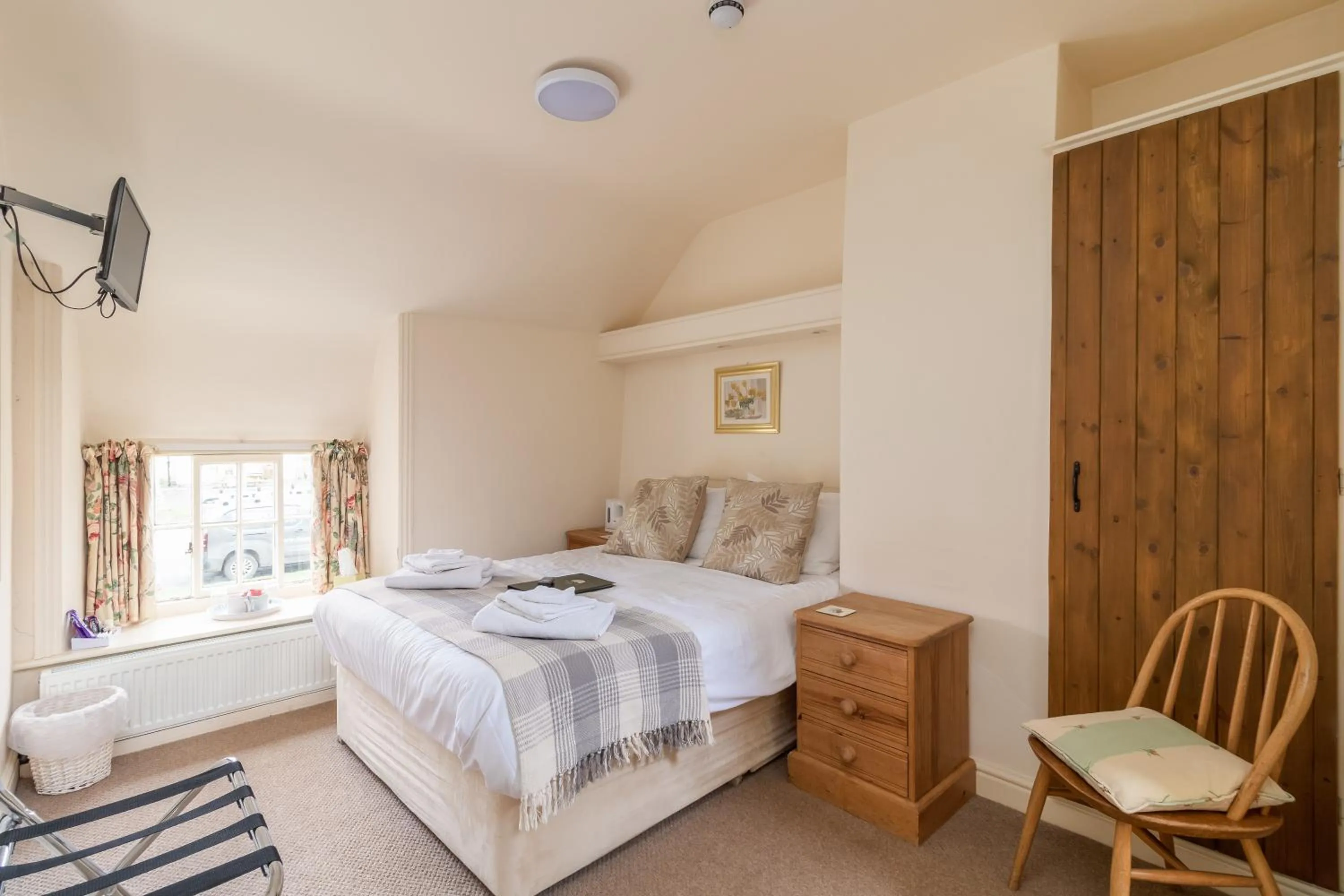 Bed in The Royal Oak