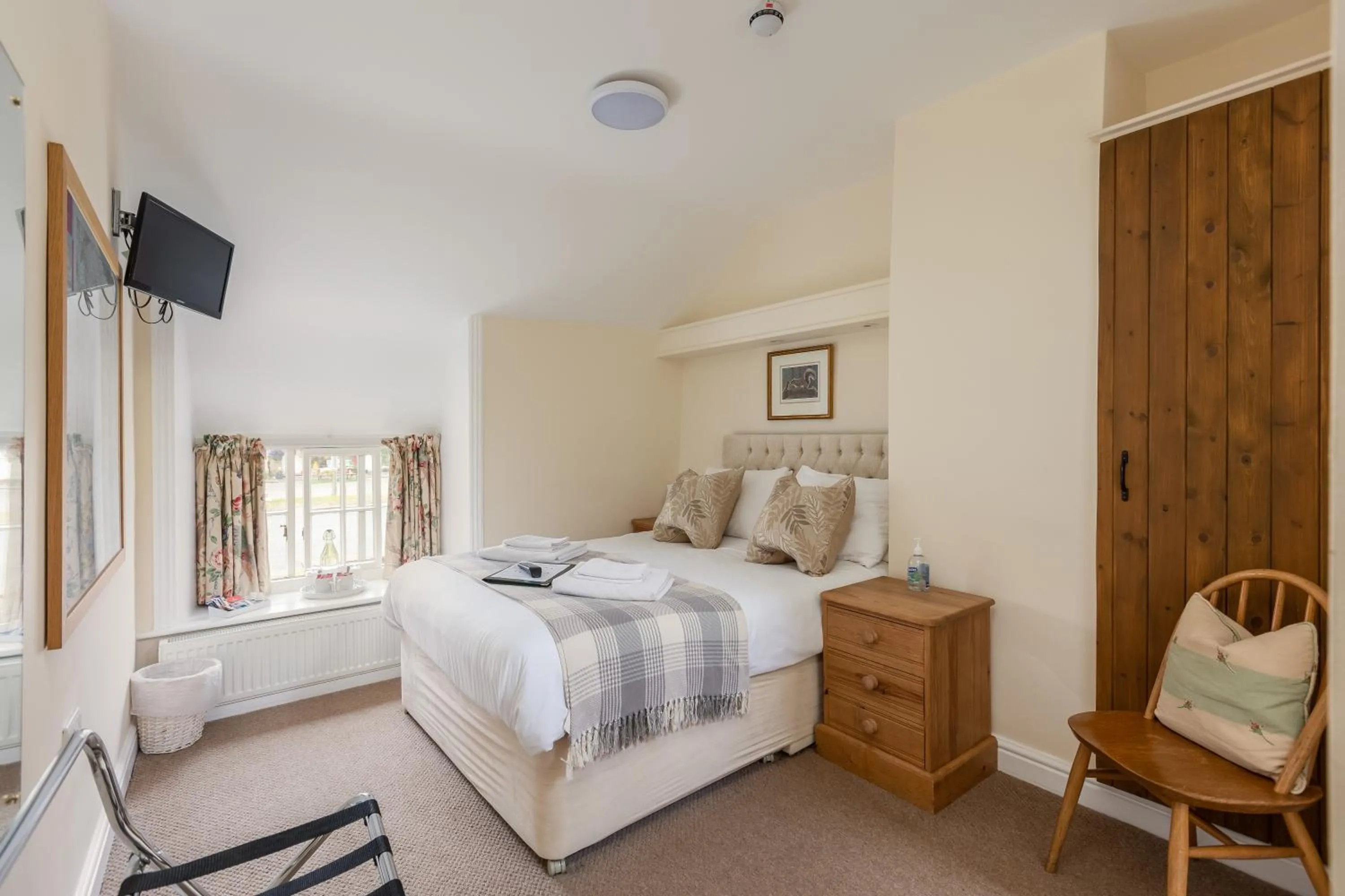 Bed in The Royal Oak