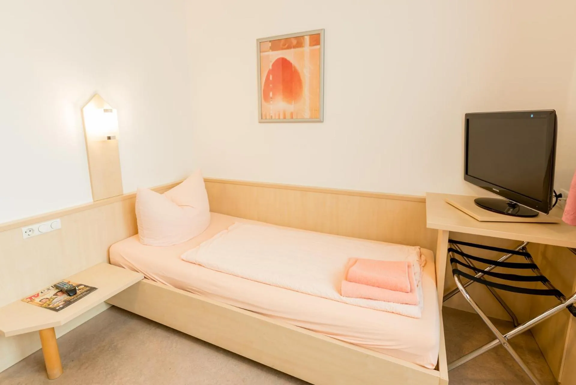 Bed in Hotel Restaurant Fallerhof