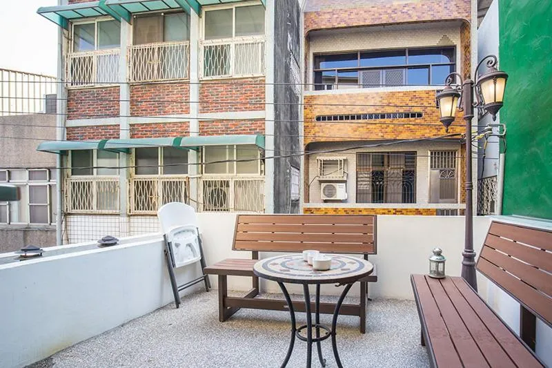 Facade/entrance in mydeer backpacker