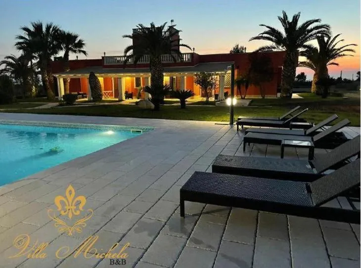 Pool view in Bed & Breakfast Villa Michela Alezio