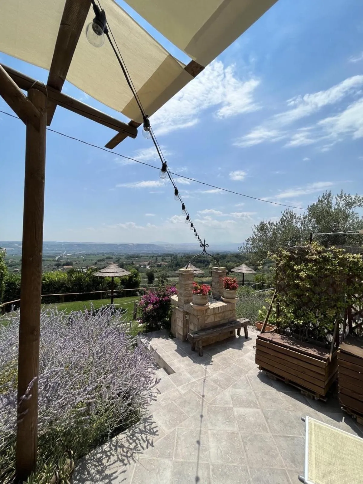 Patio in B&B Villa Melania