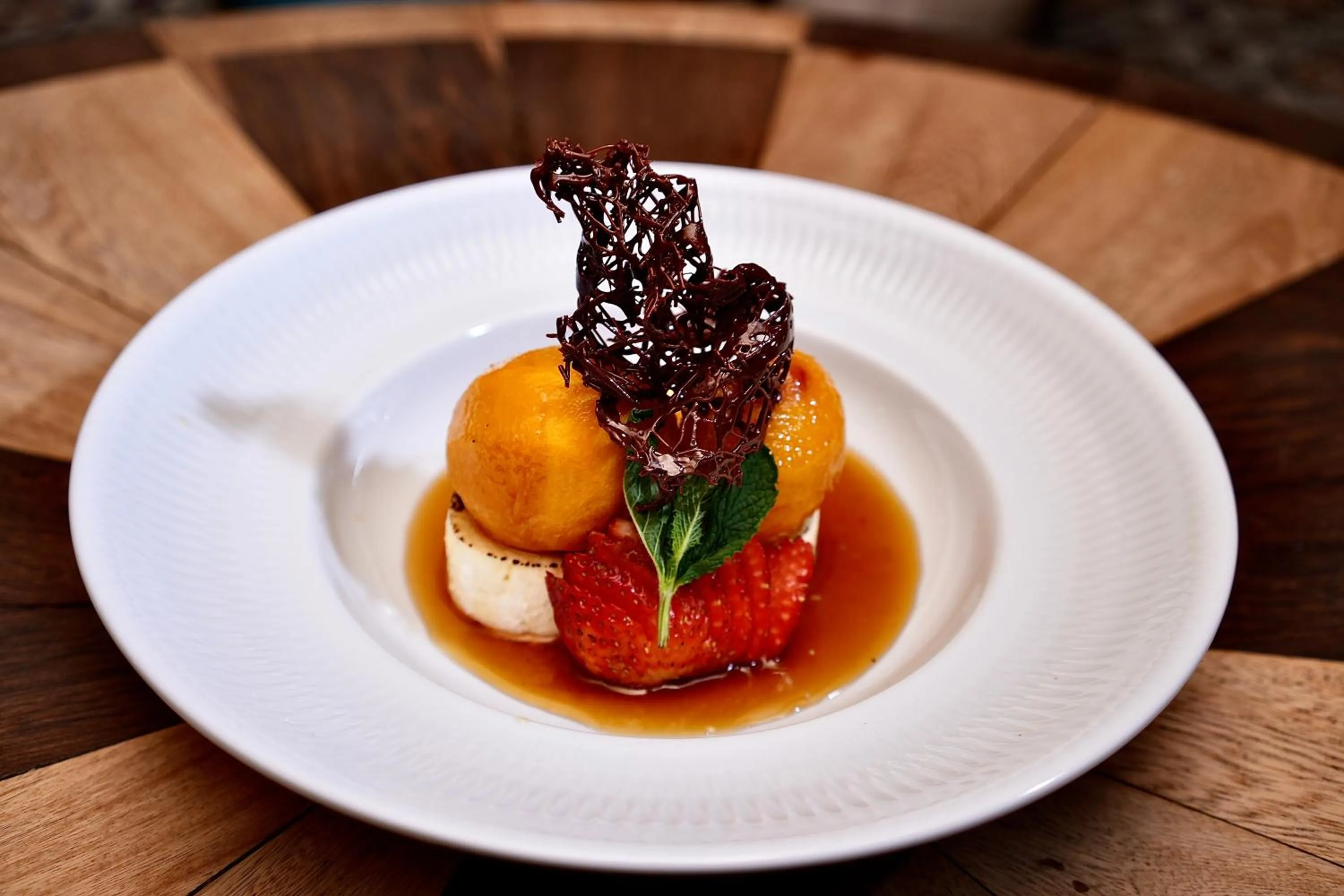 Restaurant/places to eat in Hotel Sabana Park