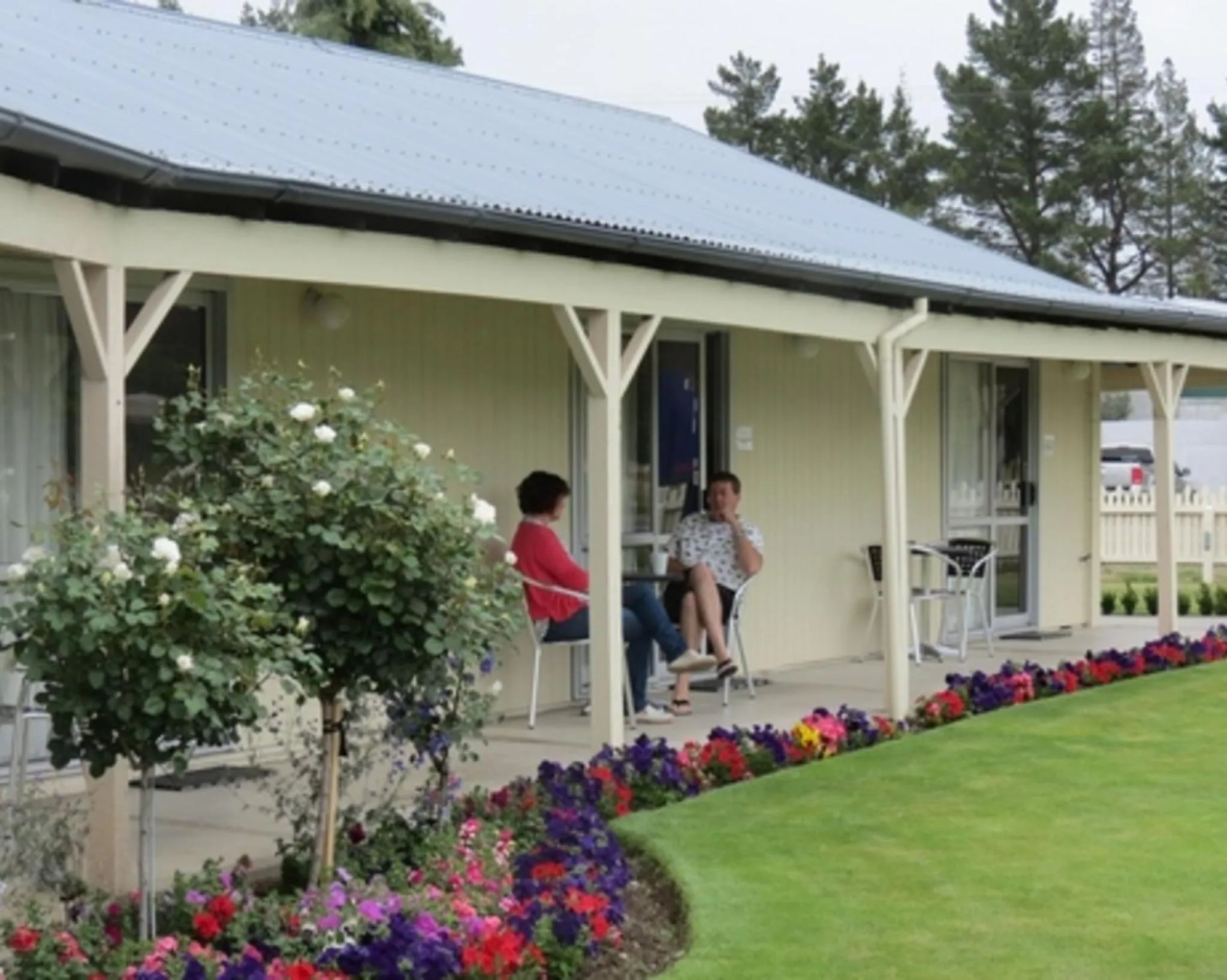 Patio in Culverden Court Motel