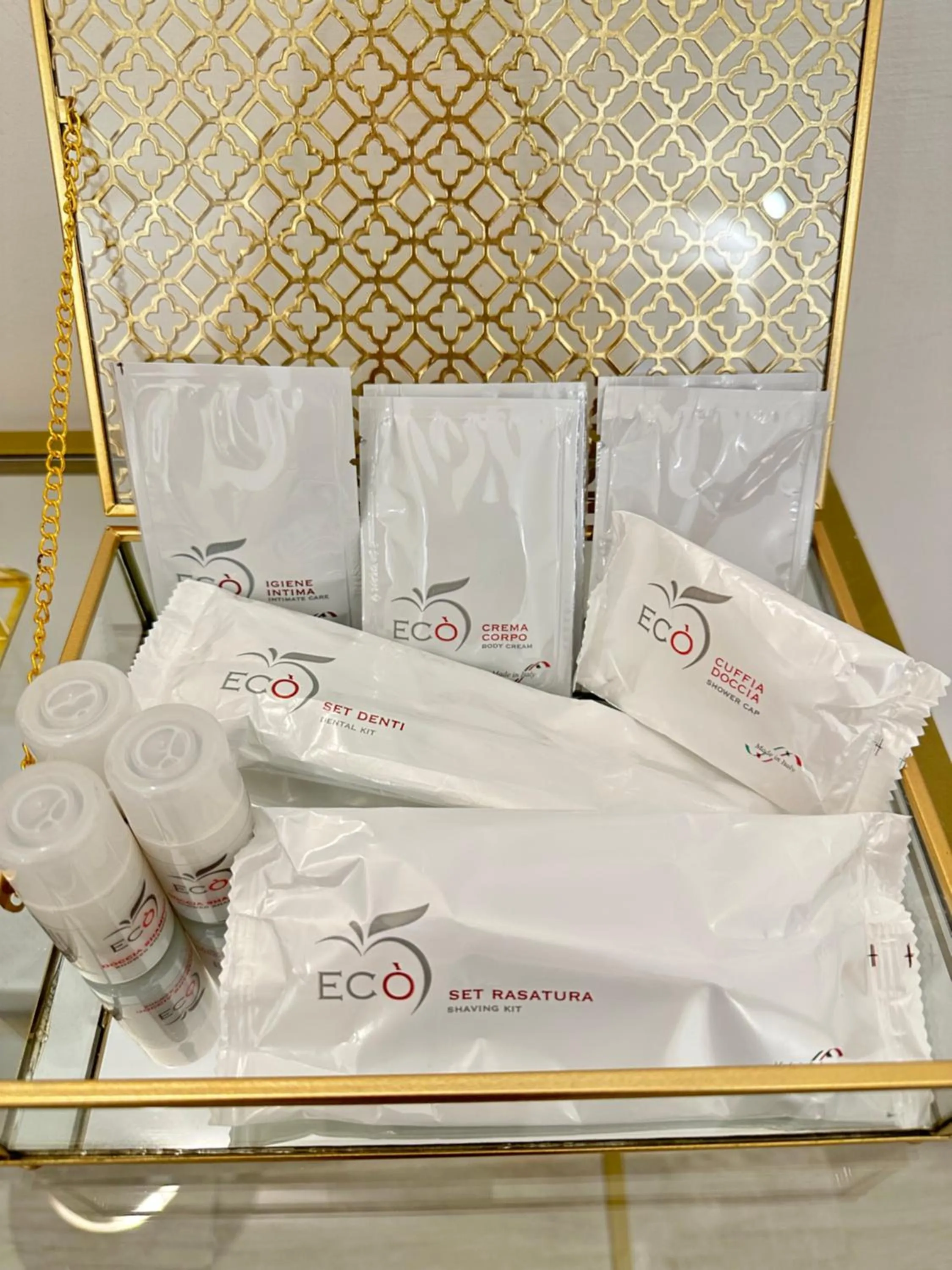 Photo of the whole room in MAISON MARINELLA