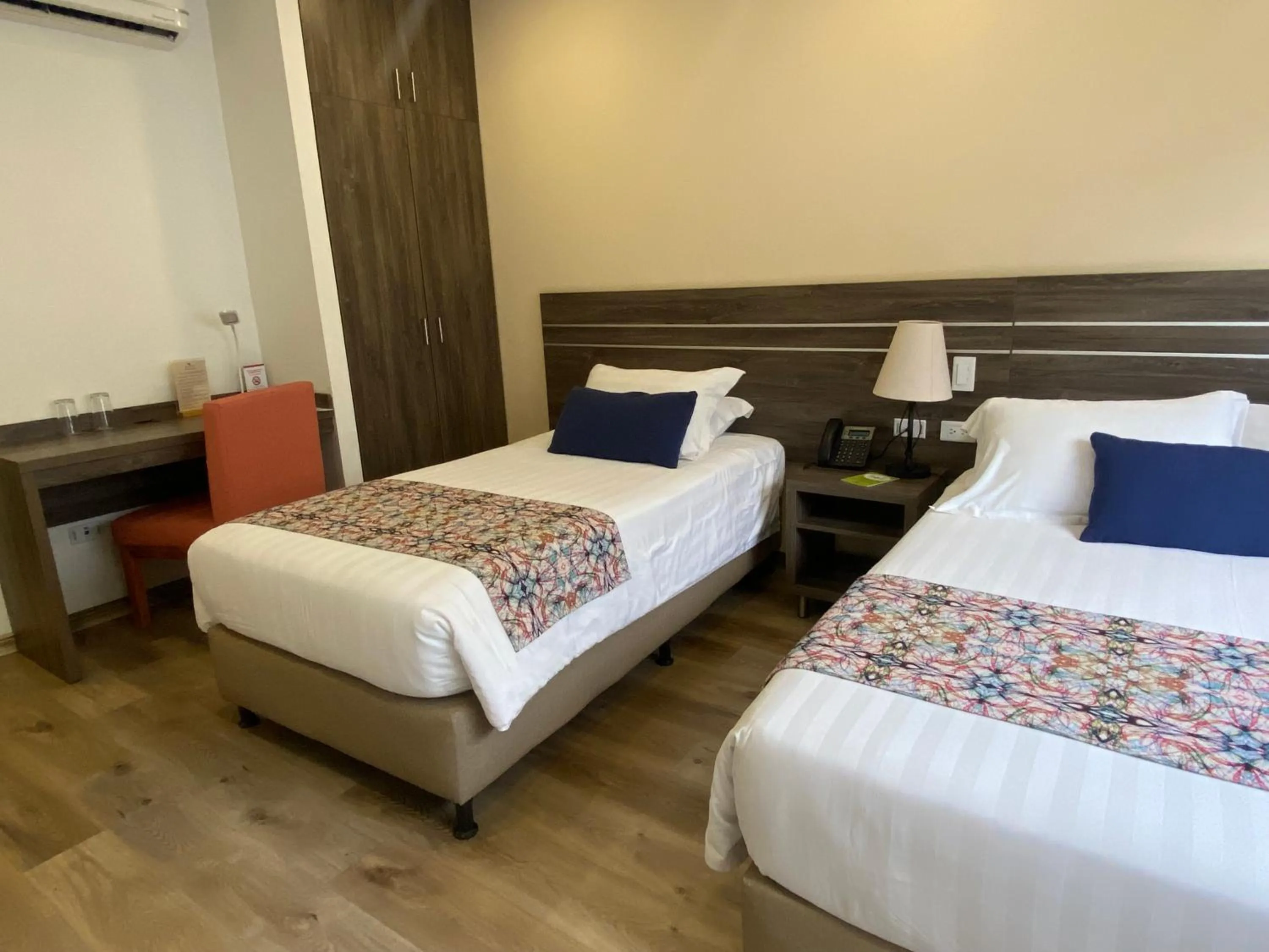 Bed in EcoHub Hotel Medellin