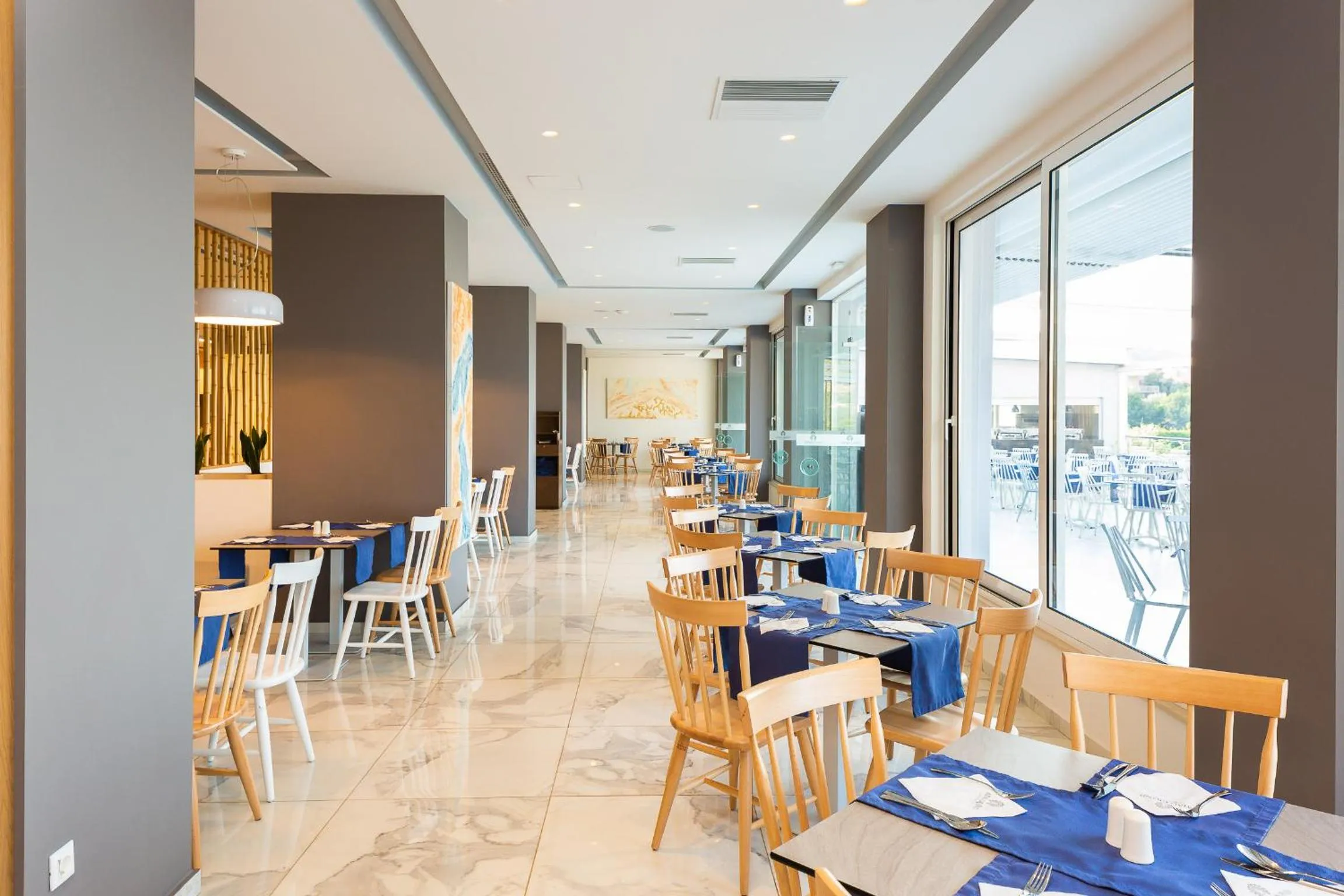 Restaurant/places to eat in Atali Grand Resort