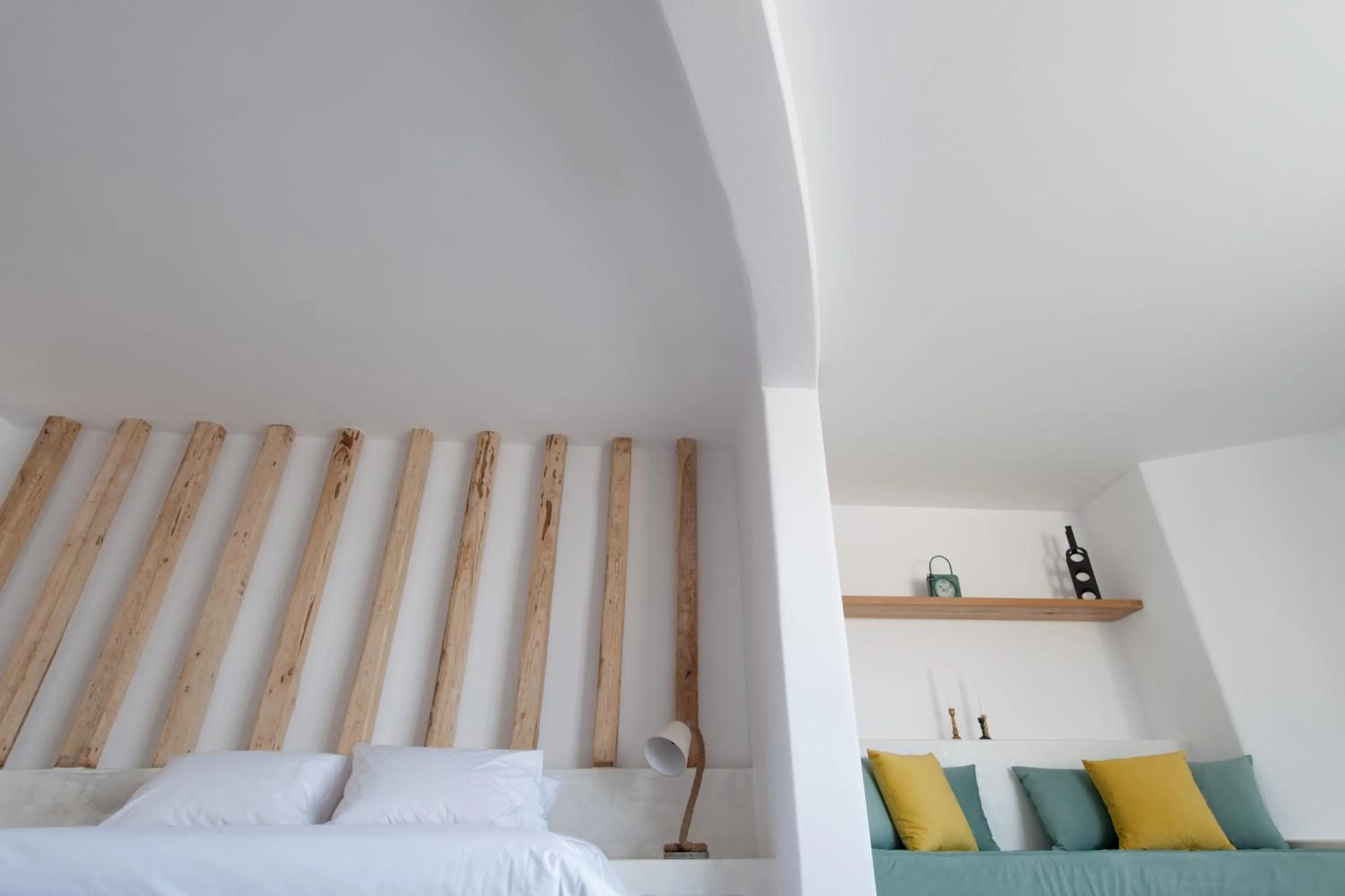 Bedroom, Bed in Avatar Suites