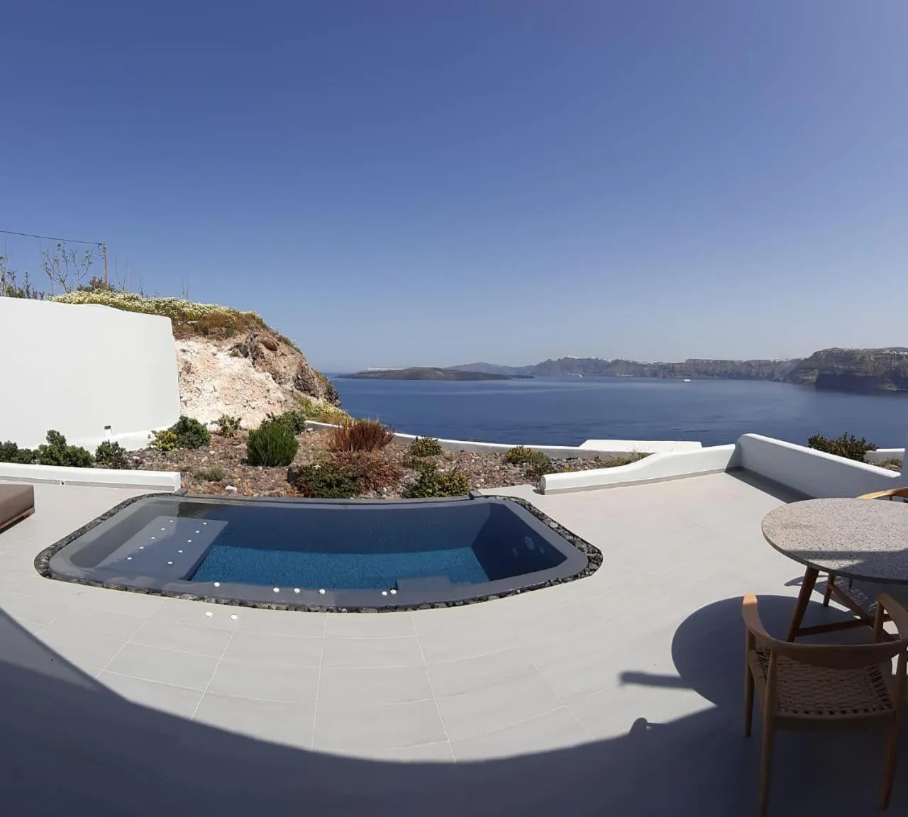 Sea view in Avatar Suites