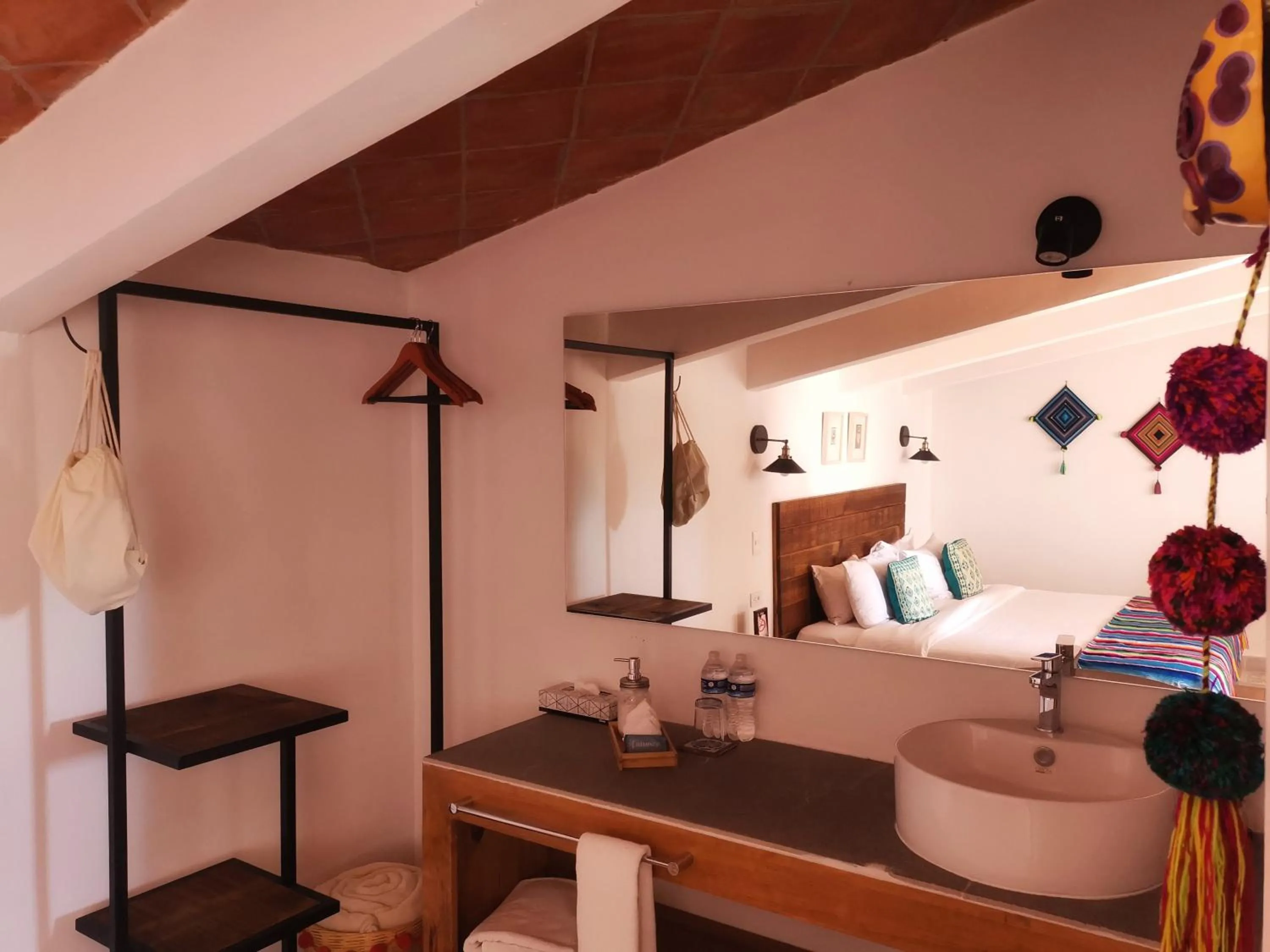 Bed in Santa Josefita B&B