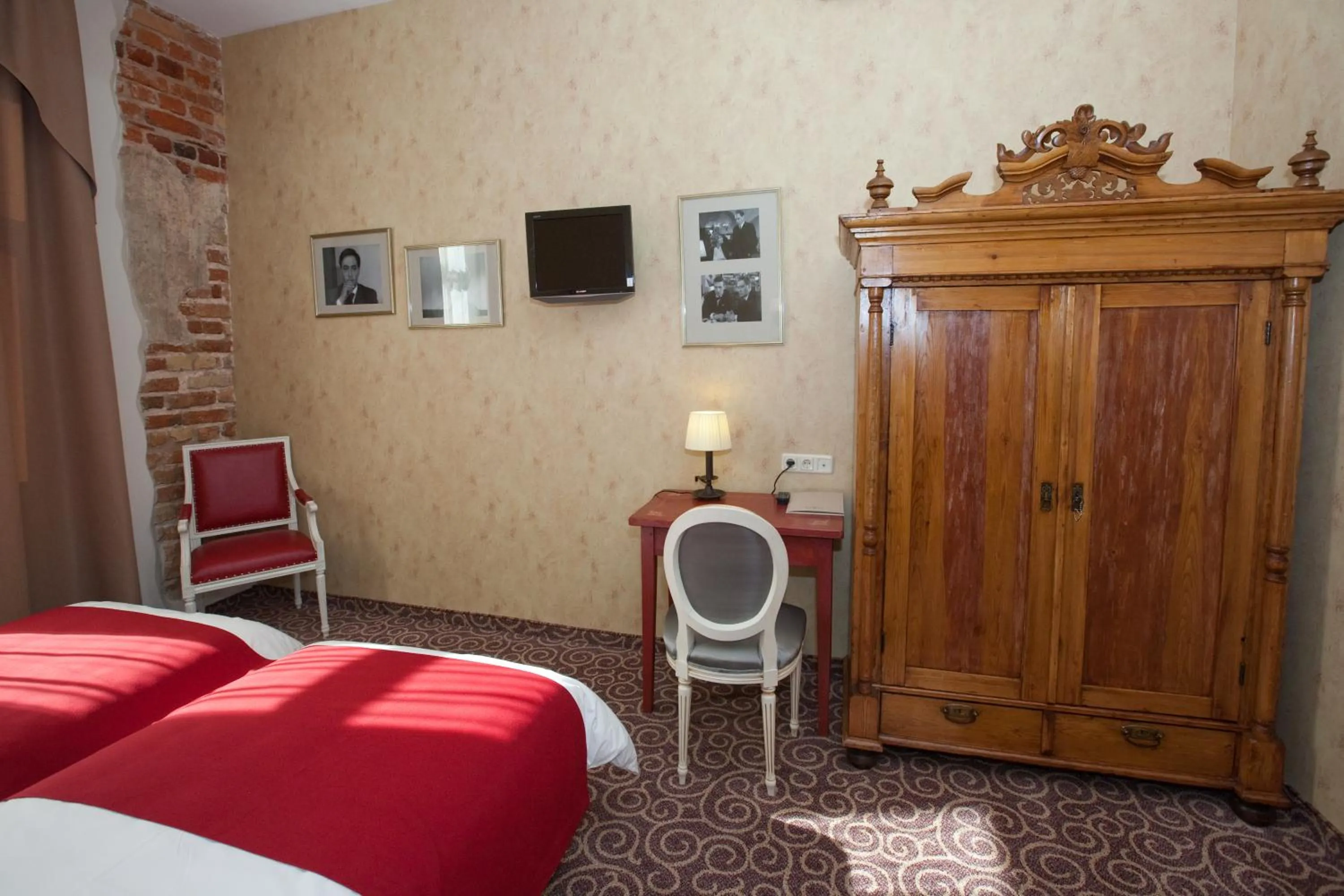 Photo of the whole room, Bed in Boutique Hotel Justus