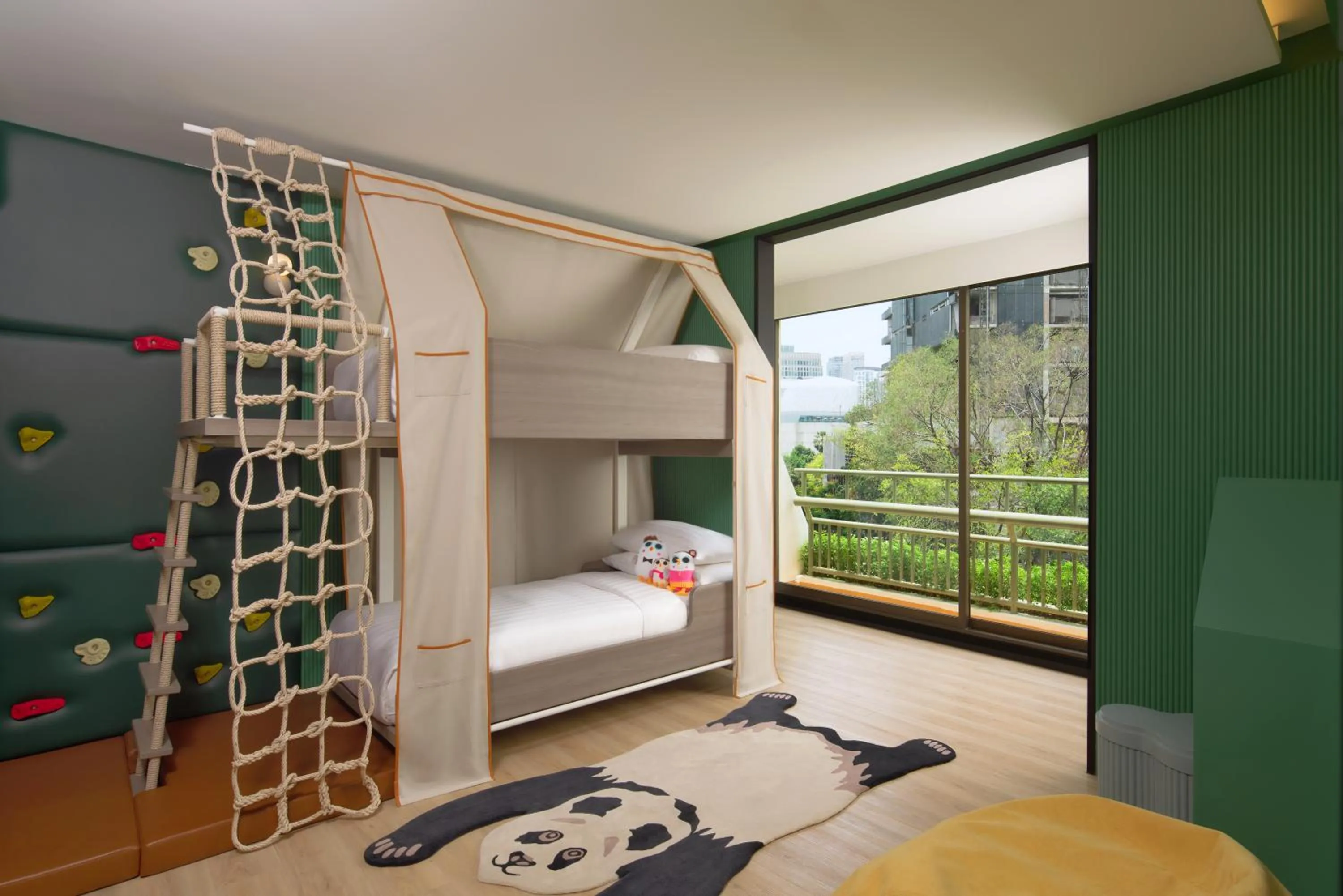 children, Bed in Mövenpick BDMS Wellness Resort Bangkok