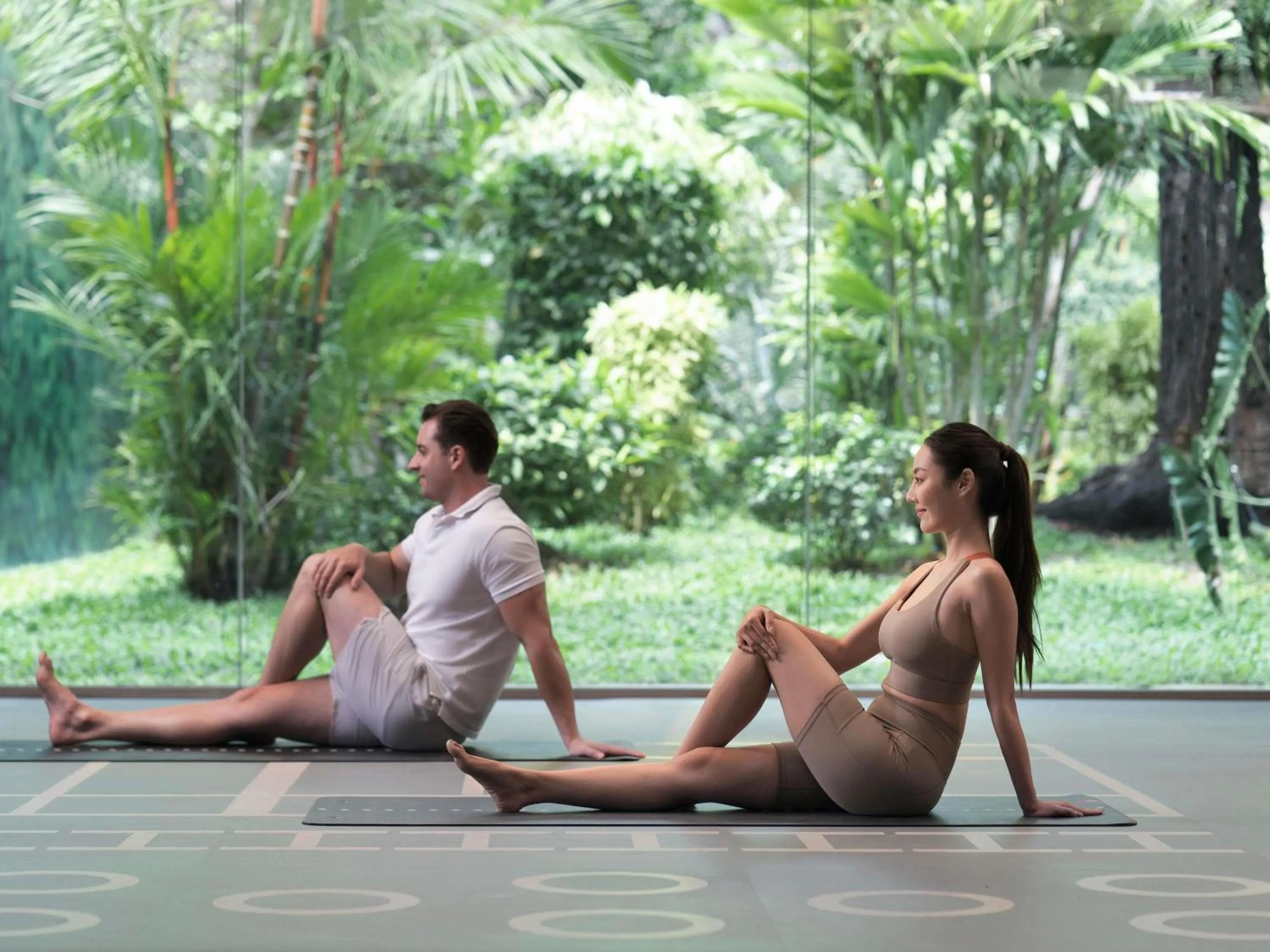 Fitness centre/facilities in Mövenpick BDMS Wellness Resort Bangkok