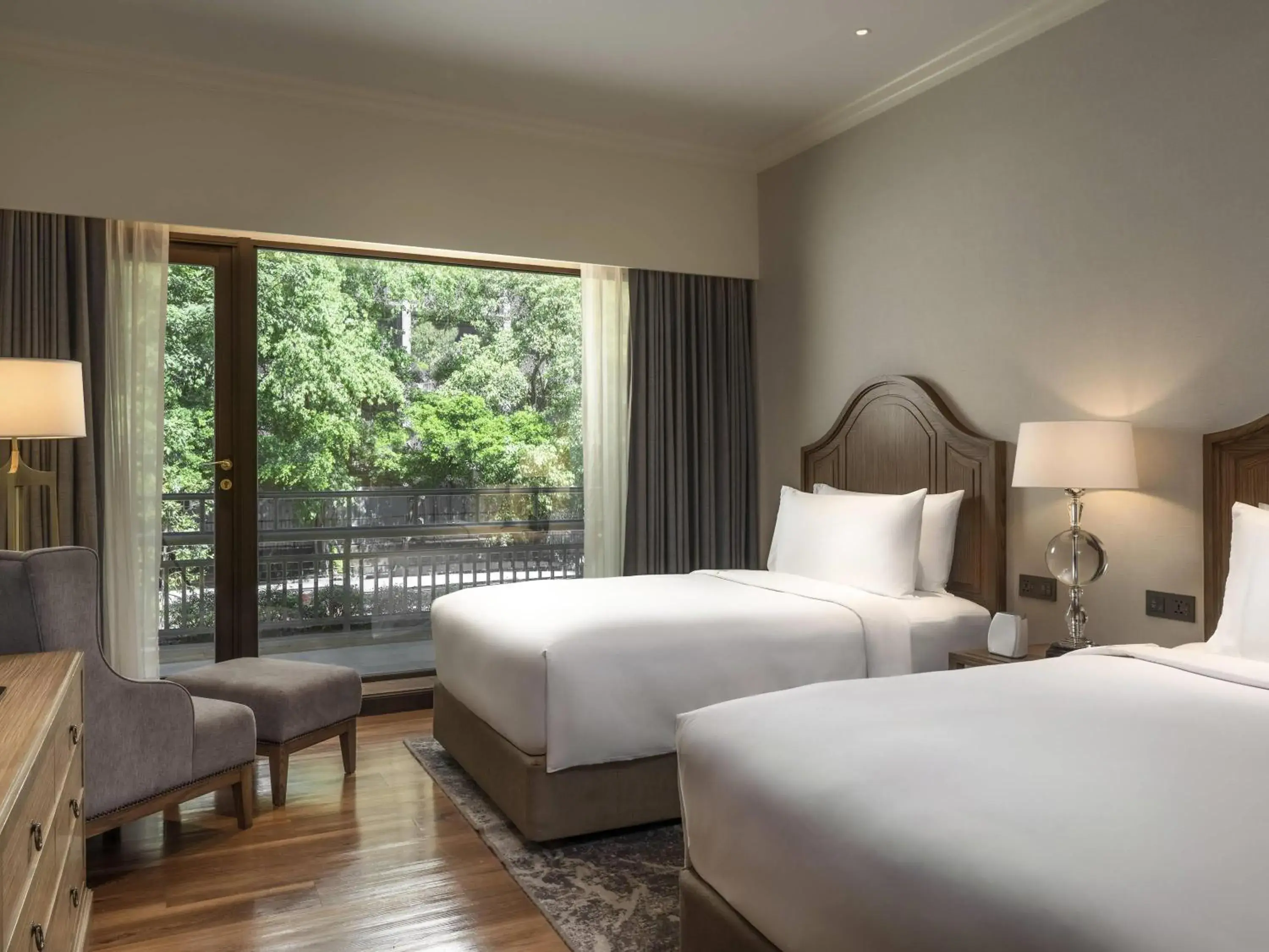 Wellness Twin Suite - Club Access in Mövenpick BDMS Wellness Resort Bangkok Wellness Twin Suite - Club Access in Mövenpick BDMS Wellness Resort Bangkok