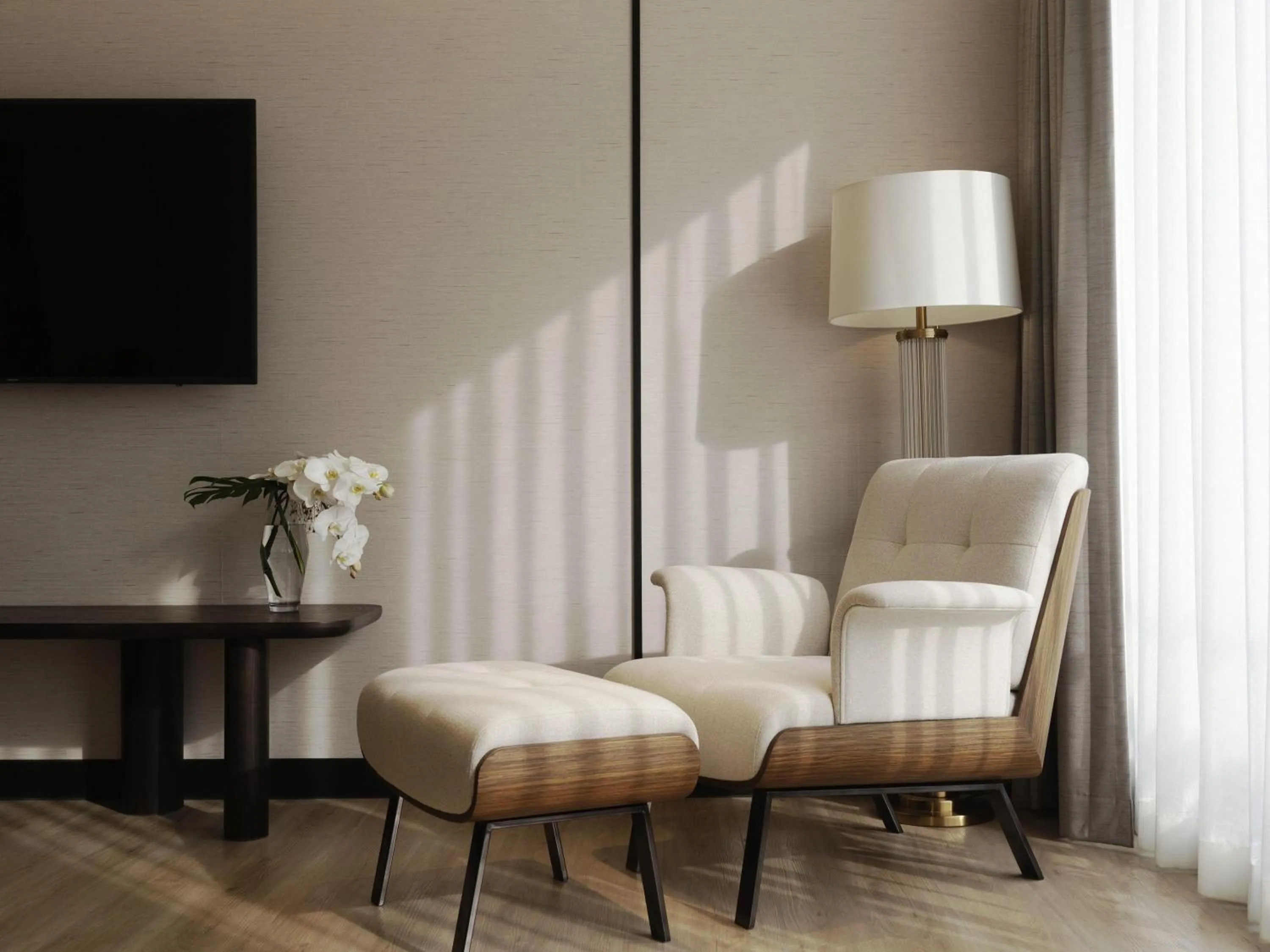 Bedroom in Mövenpick BDMS Wellness Resort Bangkok