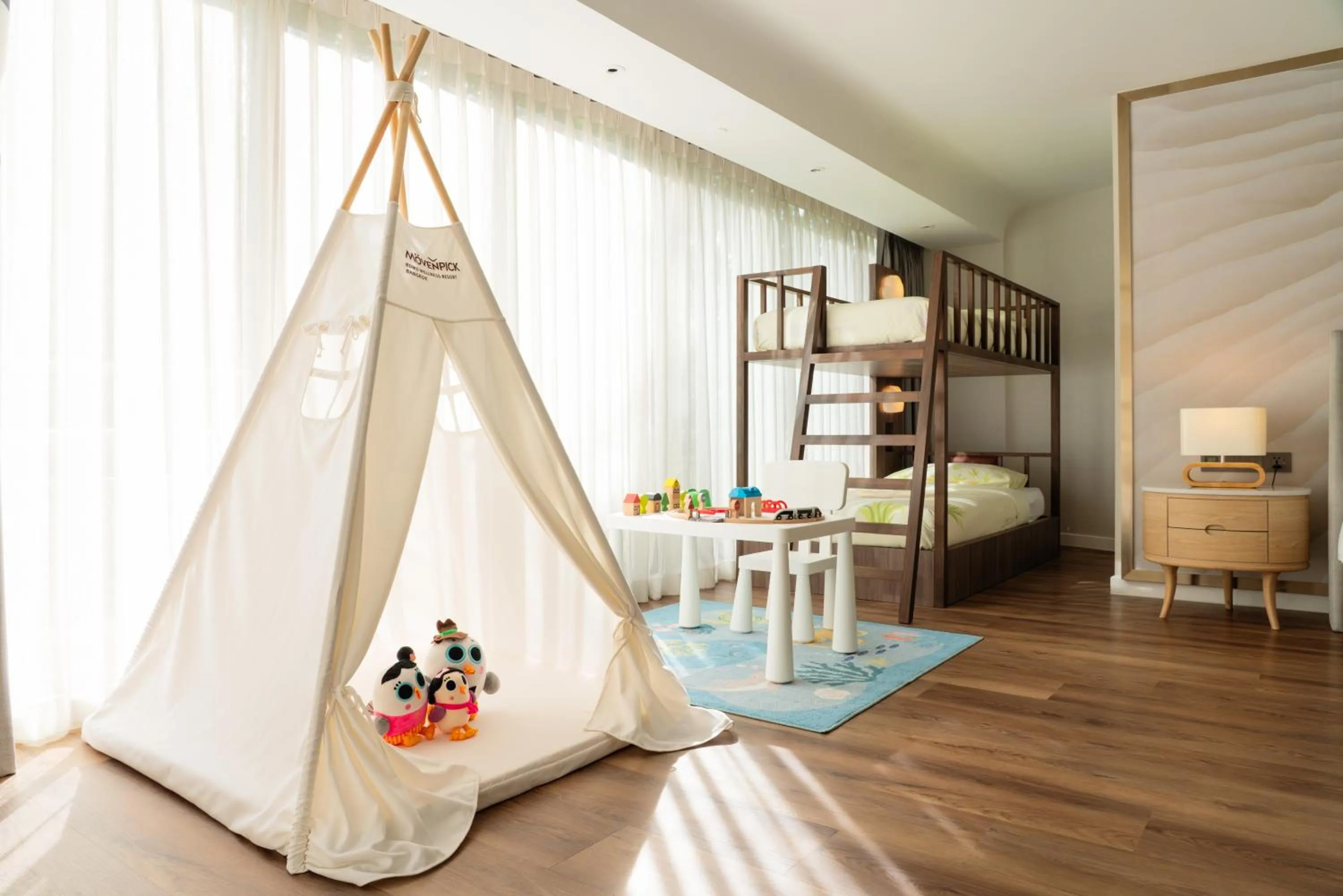 bunk bed, Bed in Mövenpick BDMS Wellness Resort Bangkok