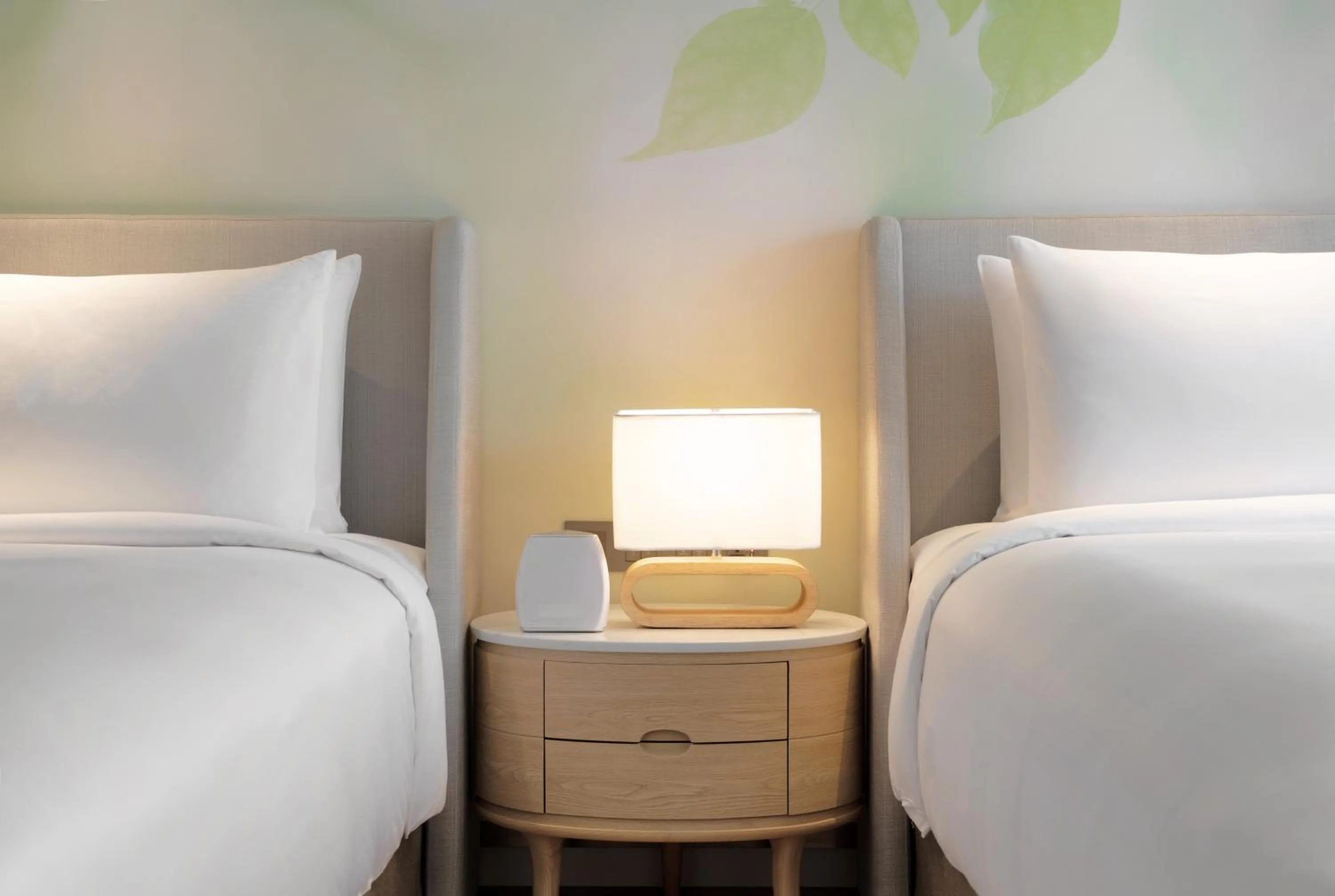 Bed in Mövenpick BDMS Wellness Resort Bangkok