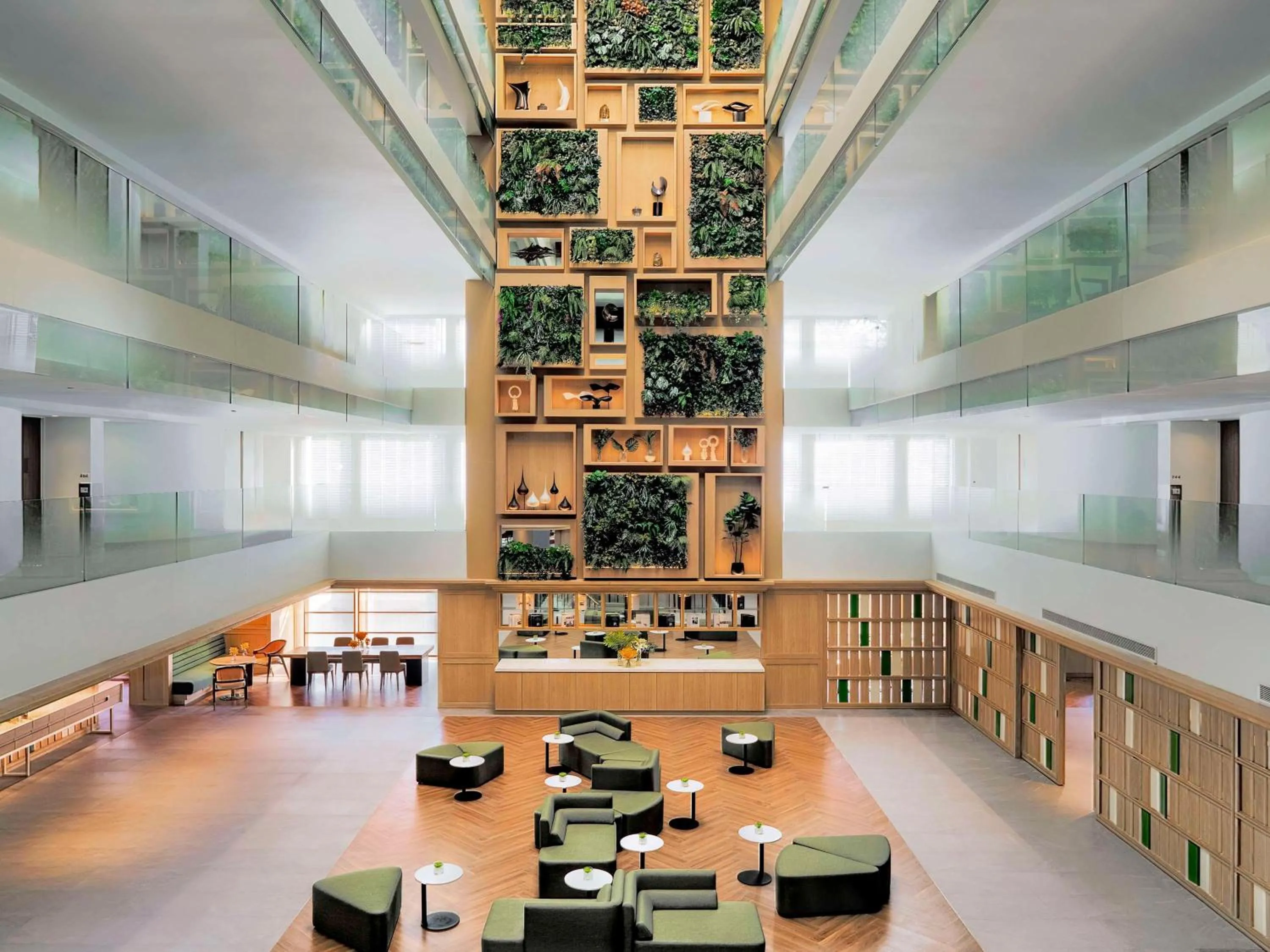 Property building in Mövenpick BDMS Wellness Resort Bangkok