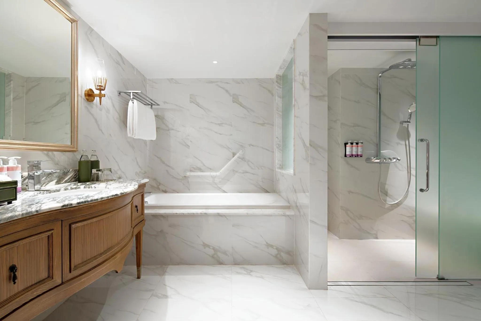 Bathroom in Mövenpick BDMS Wellness Resort Bangkok