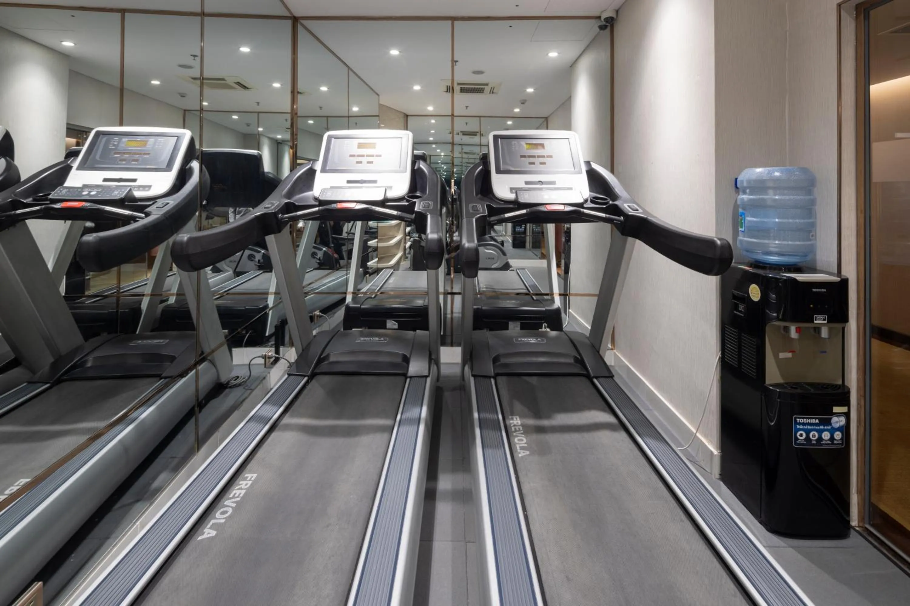 Fitness centre/facilities in Winsuites Saigon Hotel