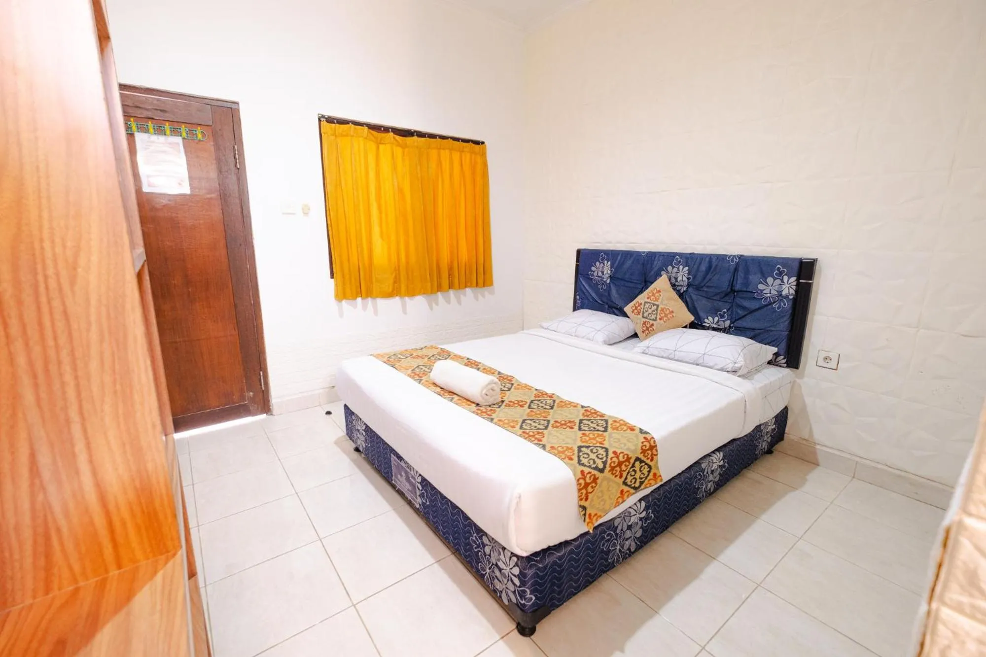 Bed in Apartmen Kak Okoh