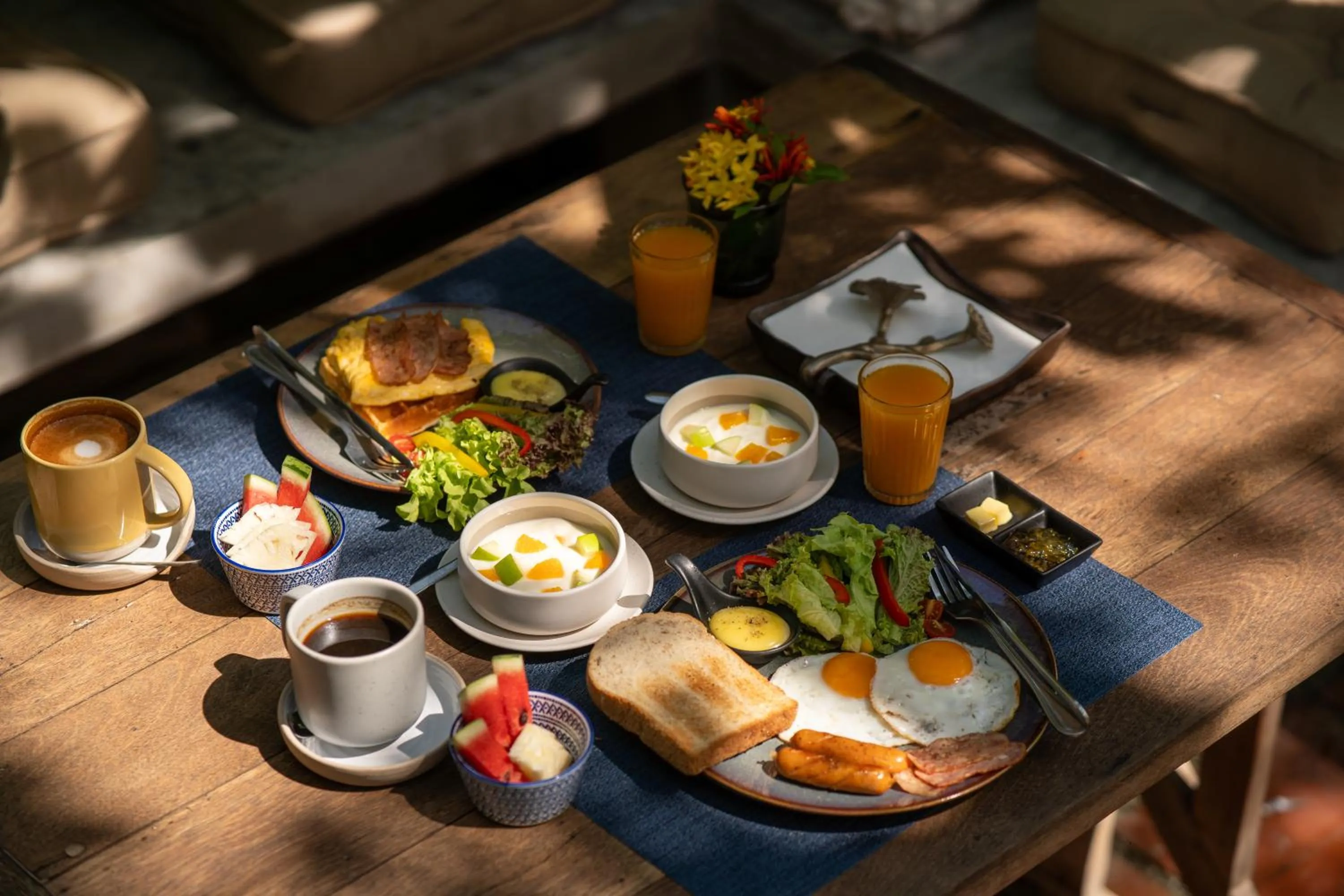 Breakfast in Ploen Pirom