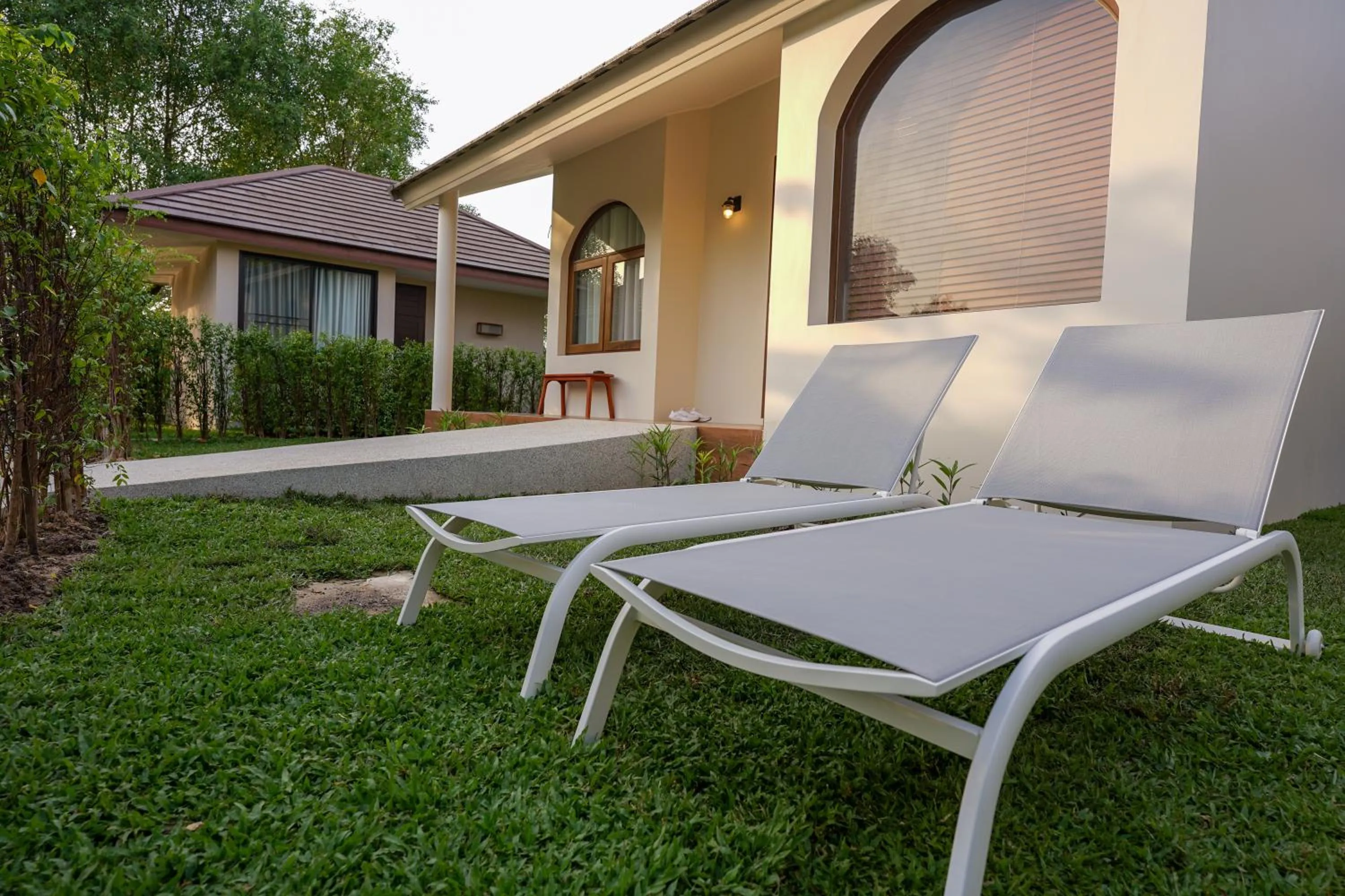 Garden view in Ploen Pirom