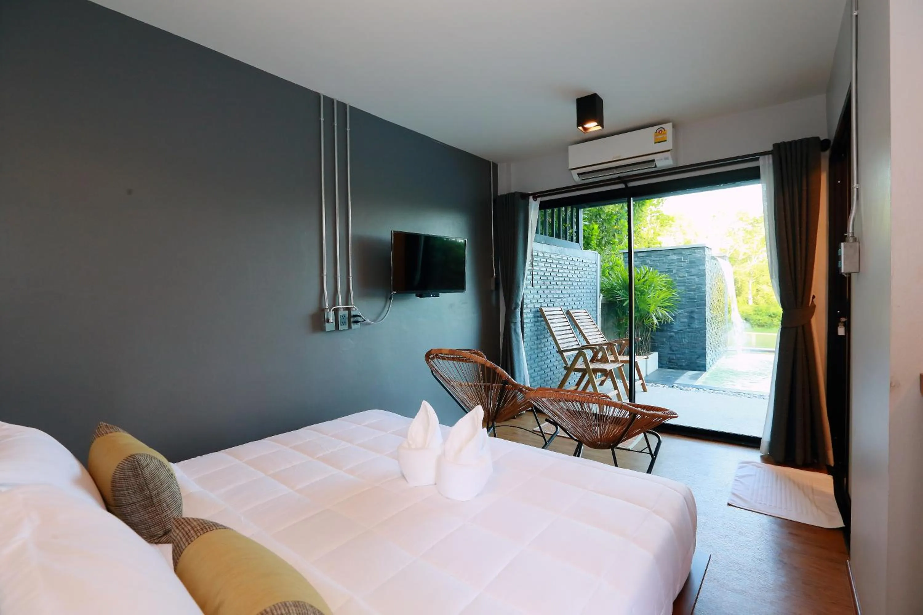 Bed in Canvas Family Home