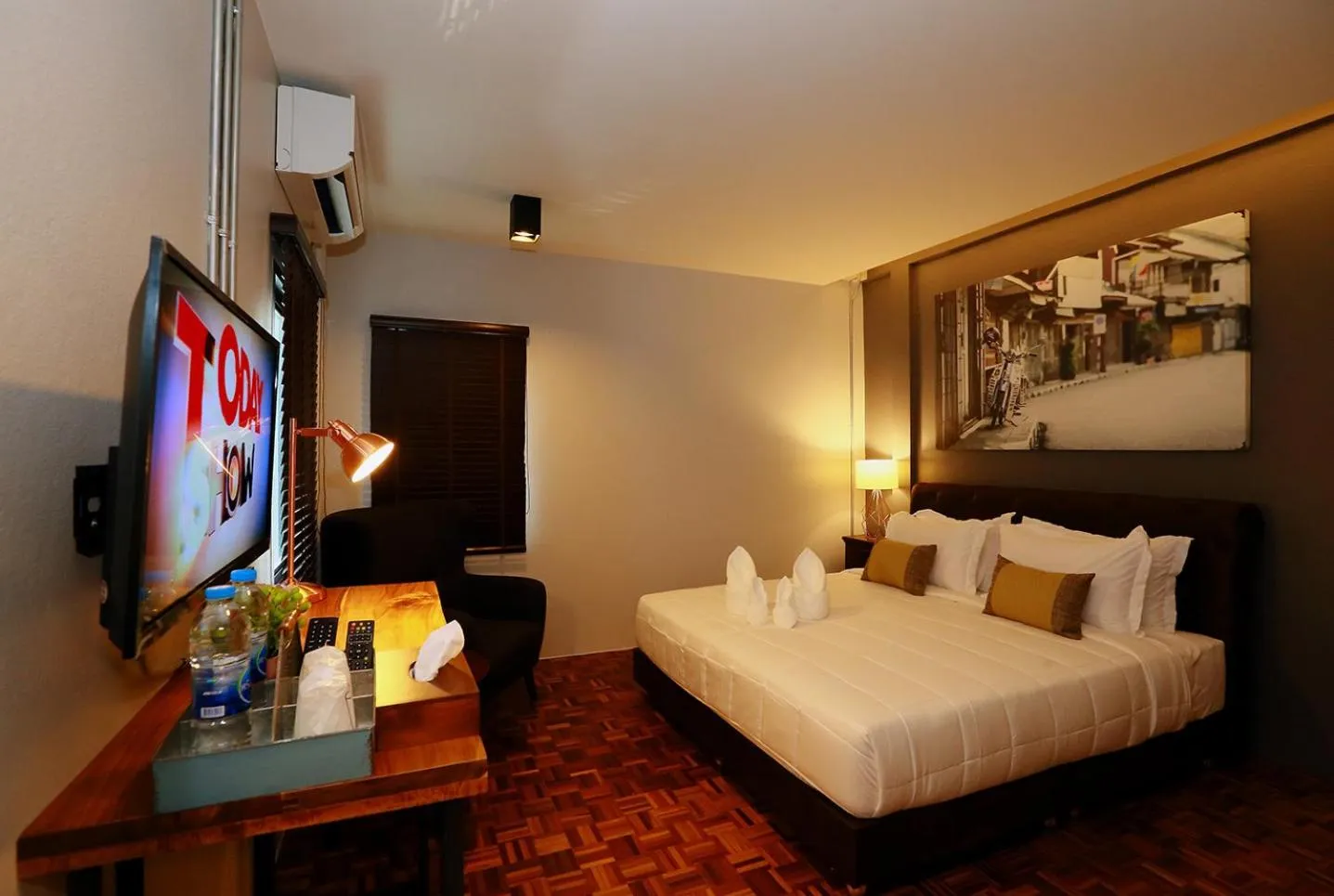 Bed in Canvas Family Home