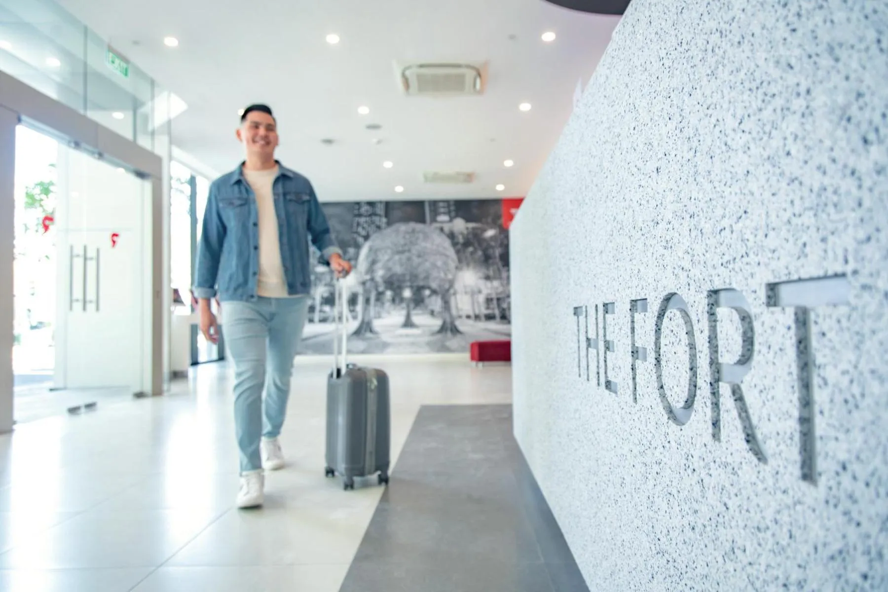 Guests in Red Planet BGC The Fort