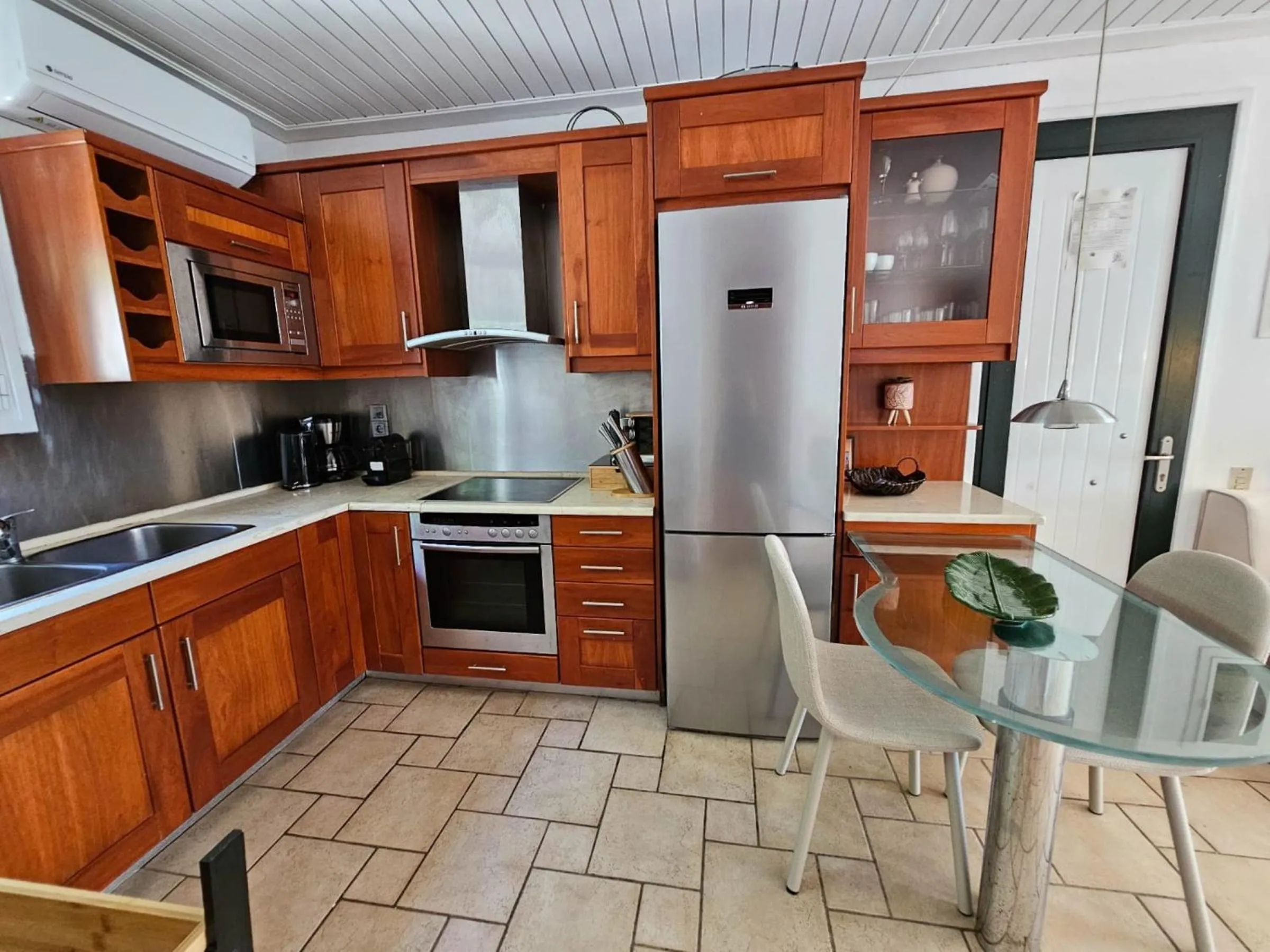 Corfu Glyfada Menigos Resort 13