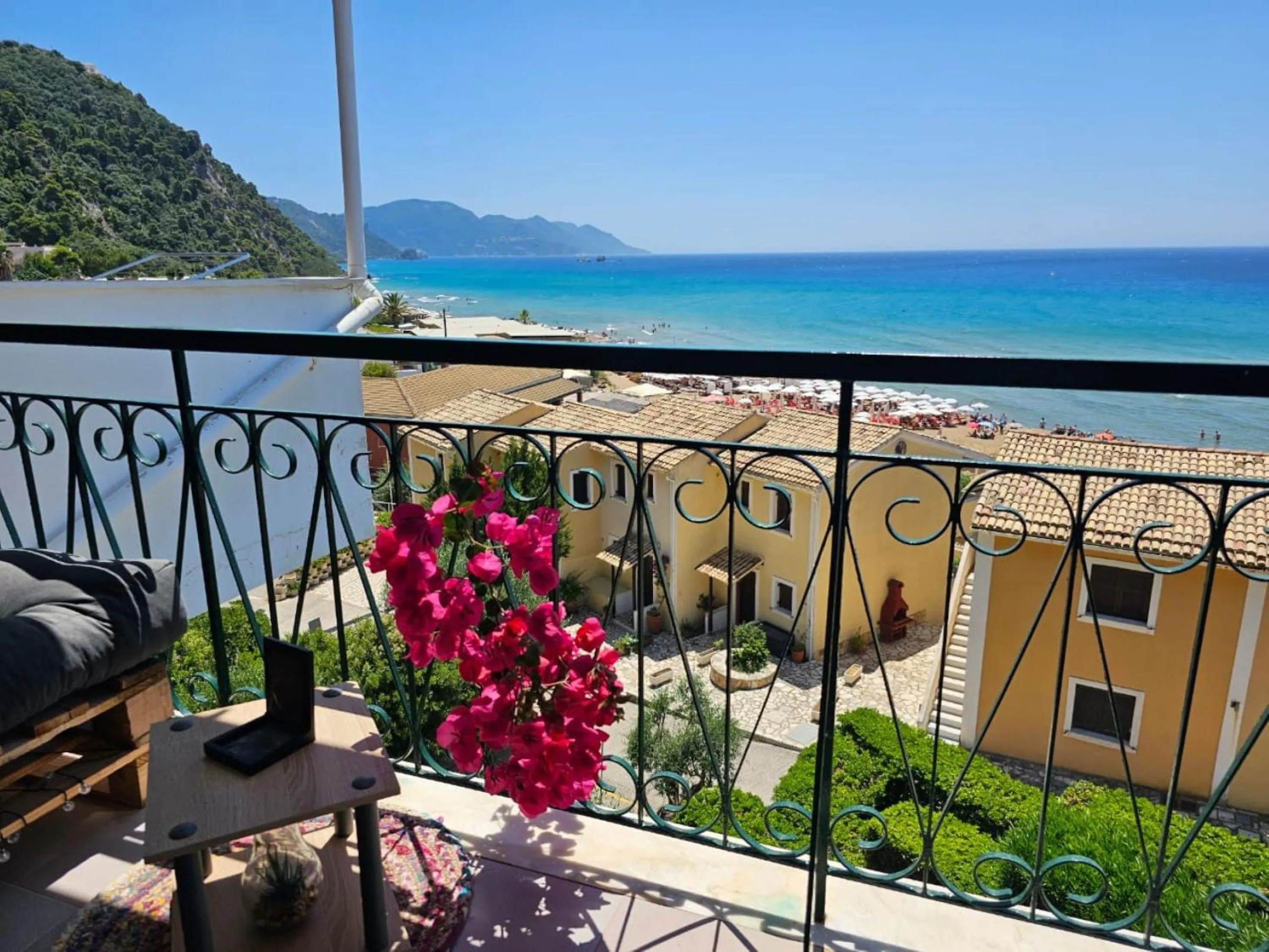 Corfu Glyfada Menigos Resort no01