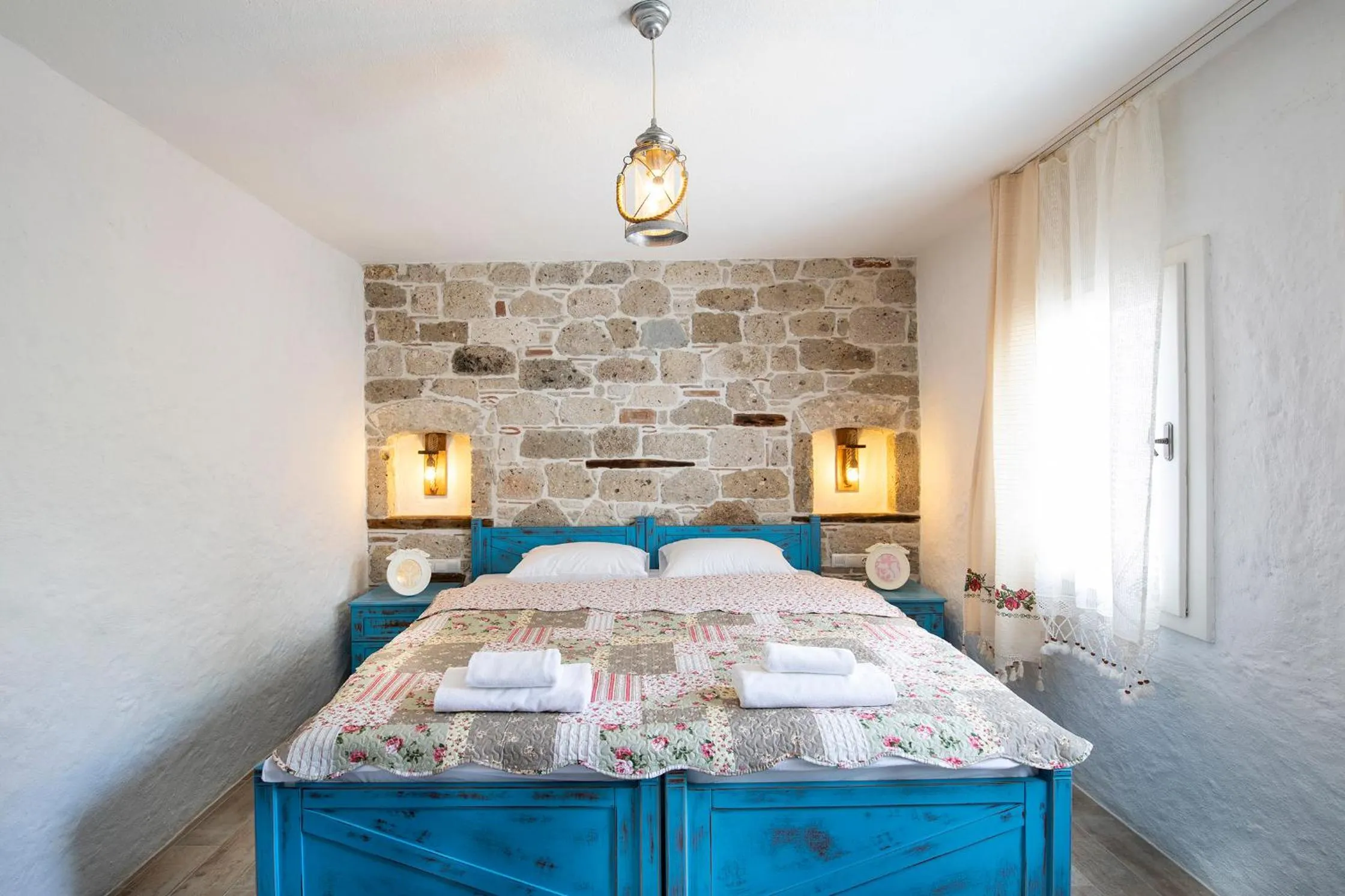 Bed in Monat Otel Alaçatı