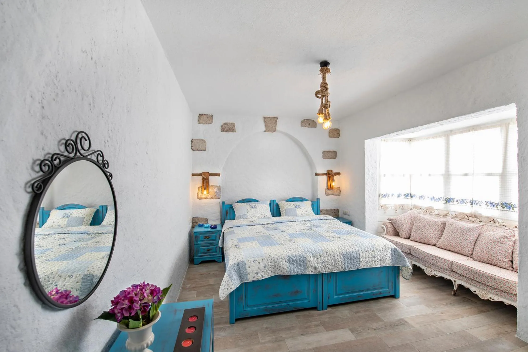 Bed in Monat Otel Alaçatı