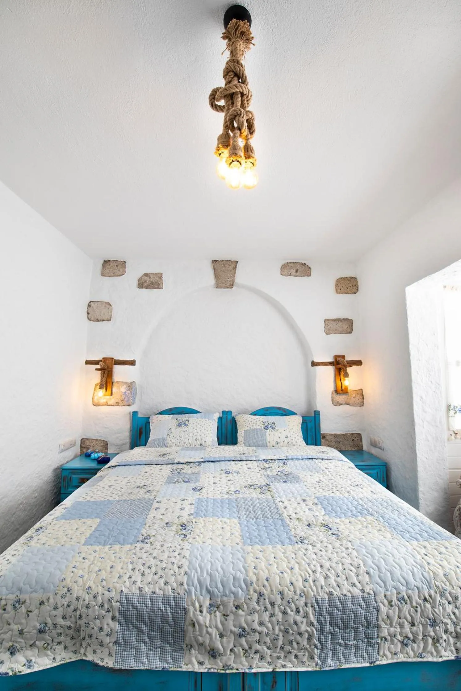 Bed in Monat Otel Alaçatı