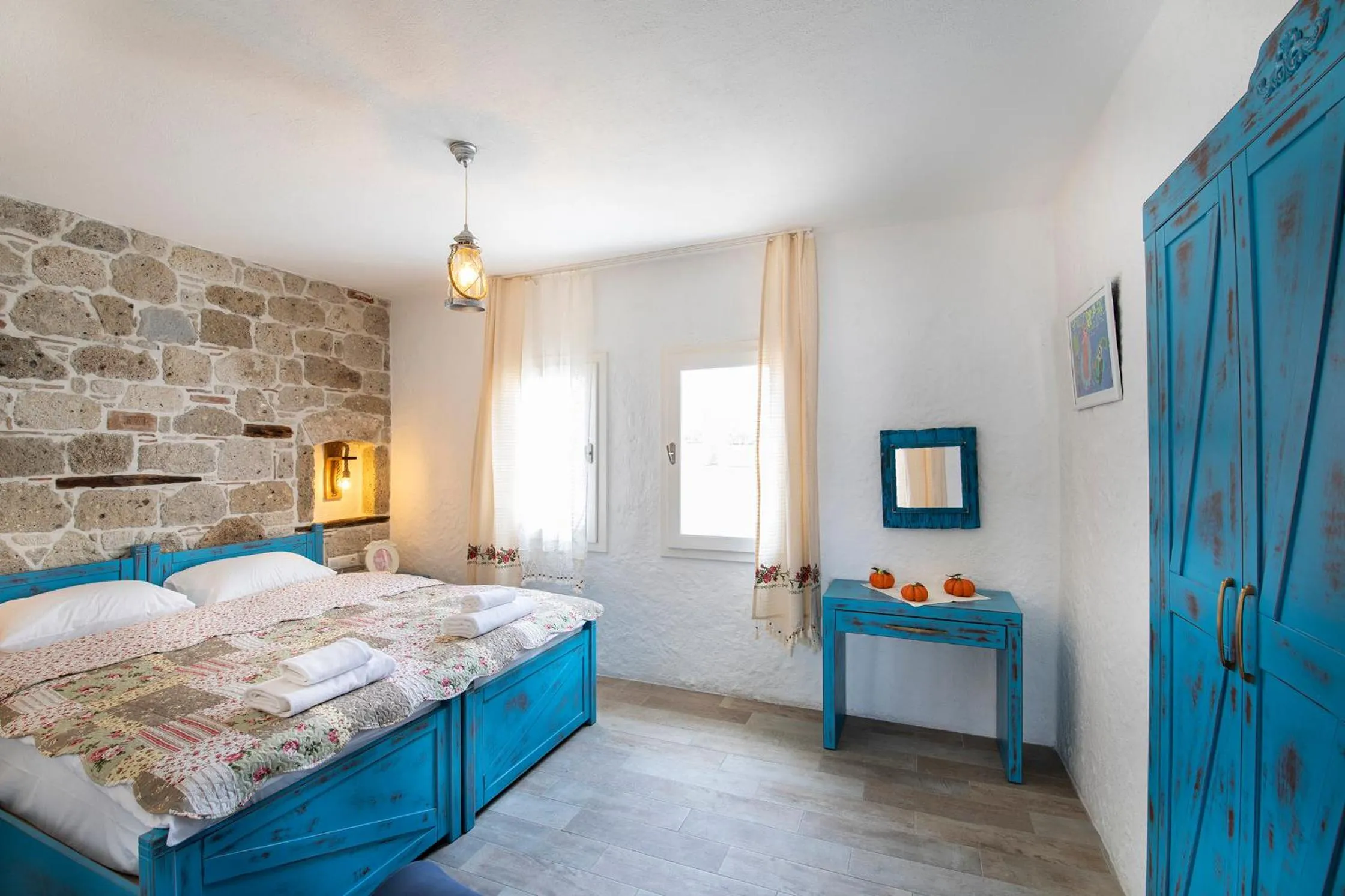 Bed in Monat Otel Alaçatı