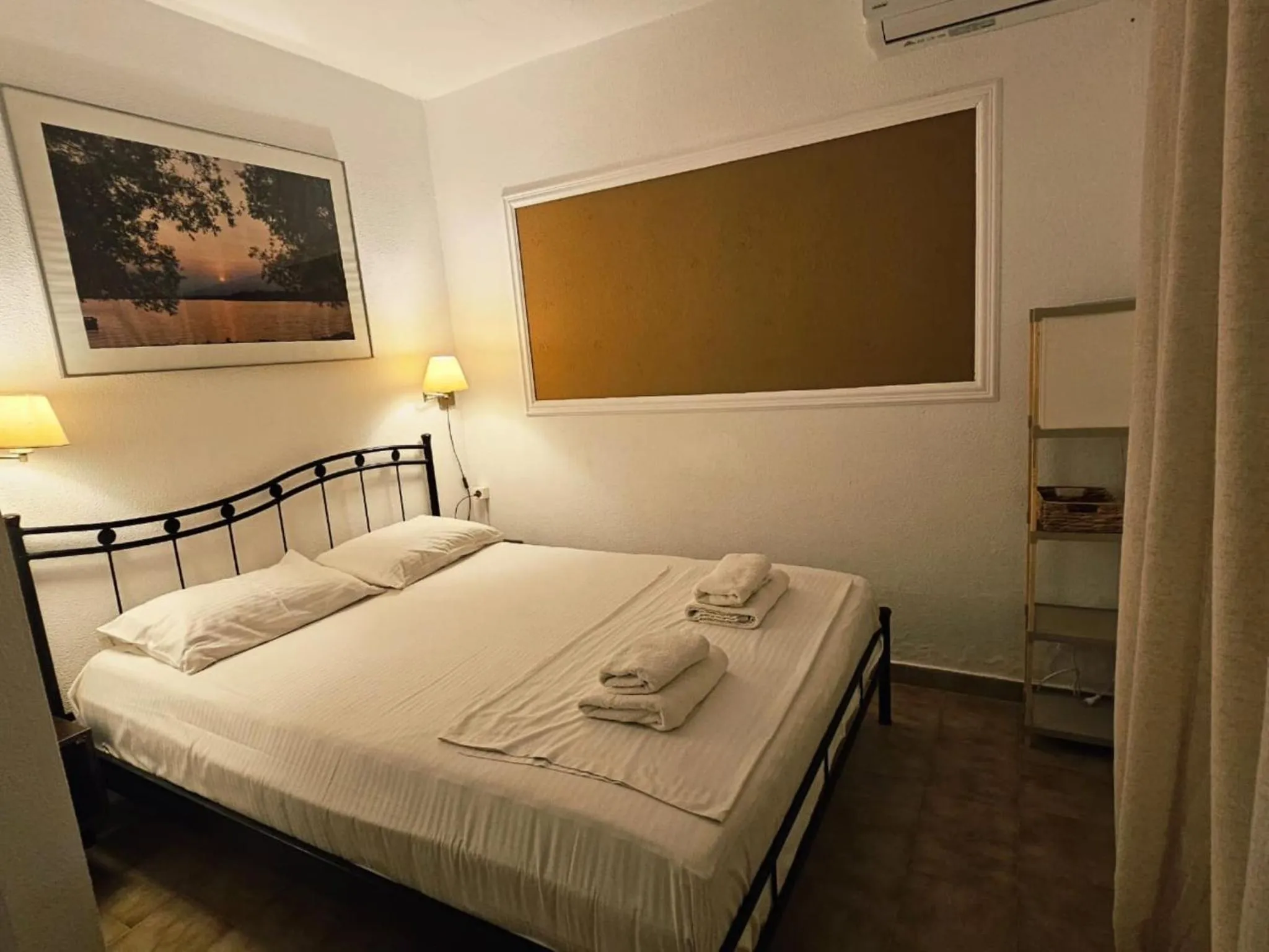 Bed in Corfu Glyfada Menigos Resort 24