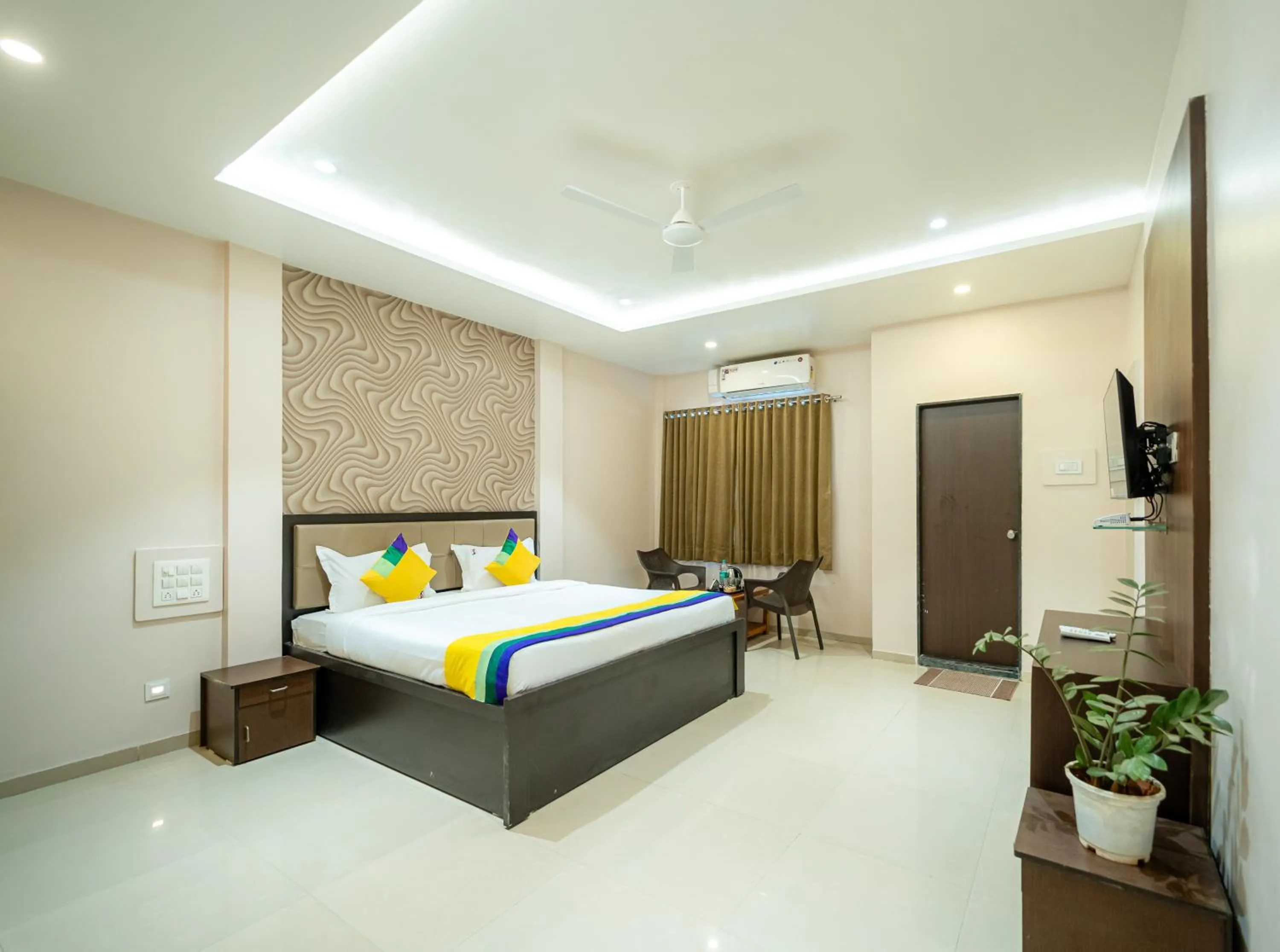 Bedroom, Bed in Itsy Hotels Sitara