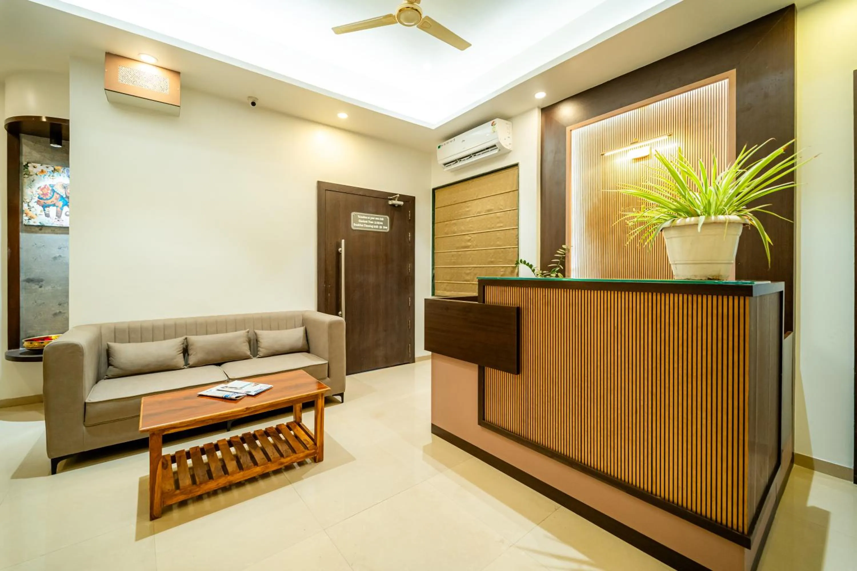 Lobby or reception in Itsy Hotels Sitara